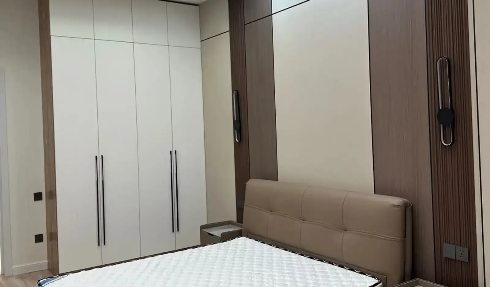 2-комн. квартира, 9 этаж, 70м², садбарг гостиница душанбе