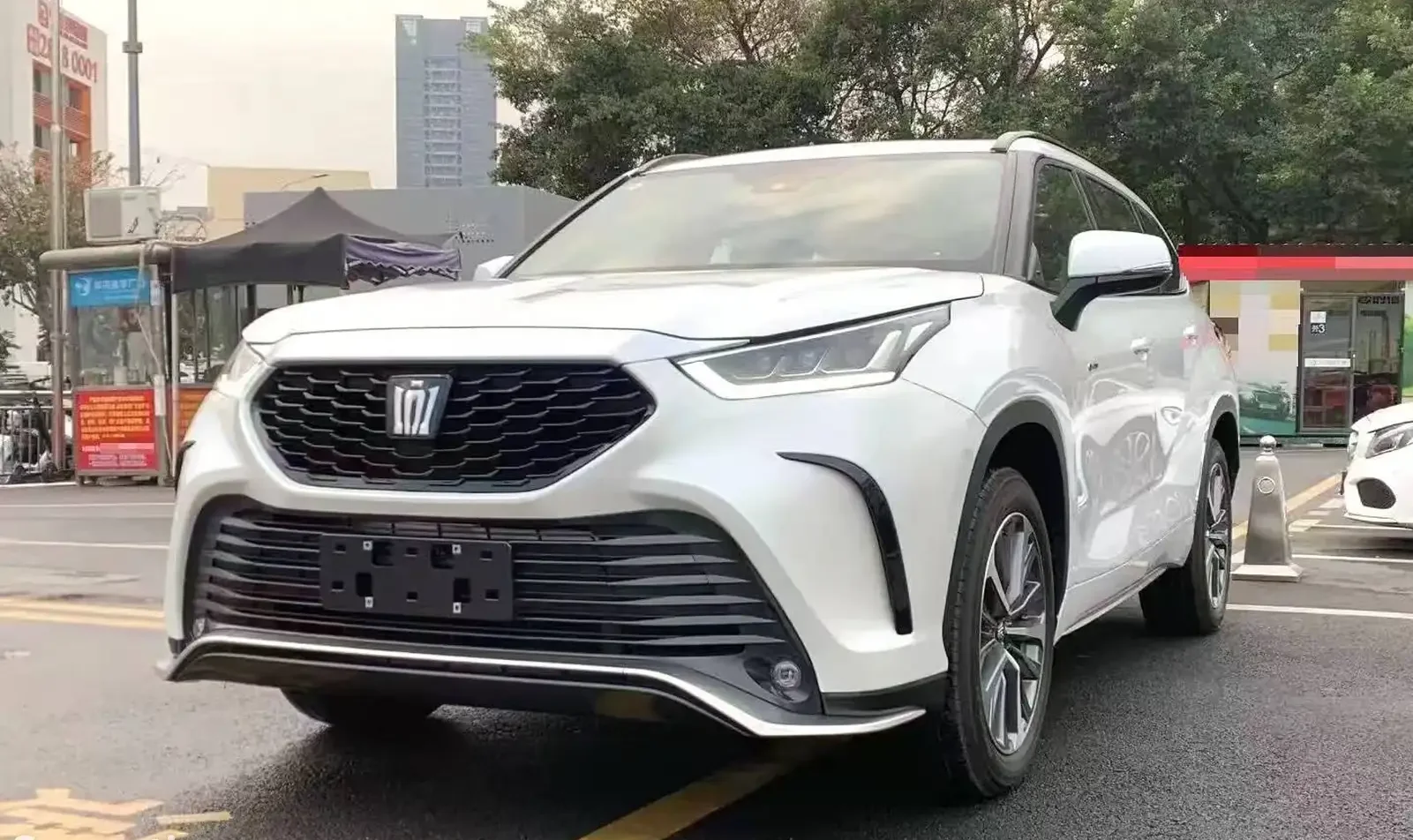 Toyota Crown 2025