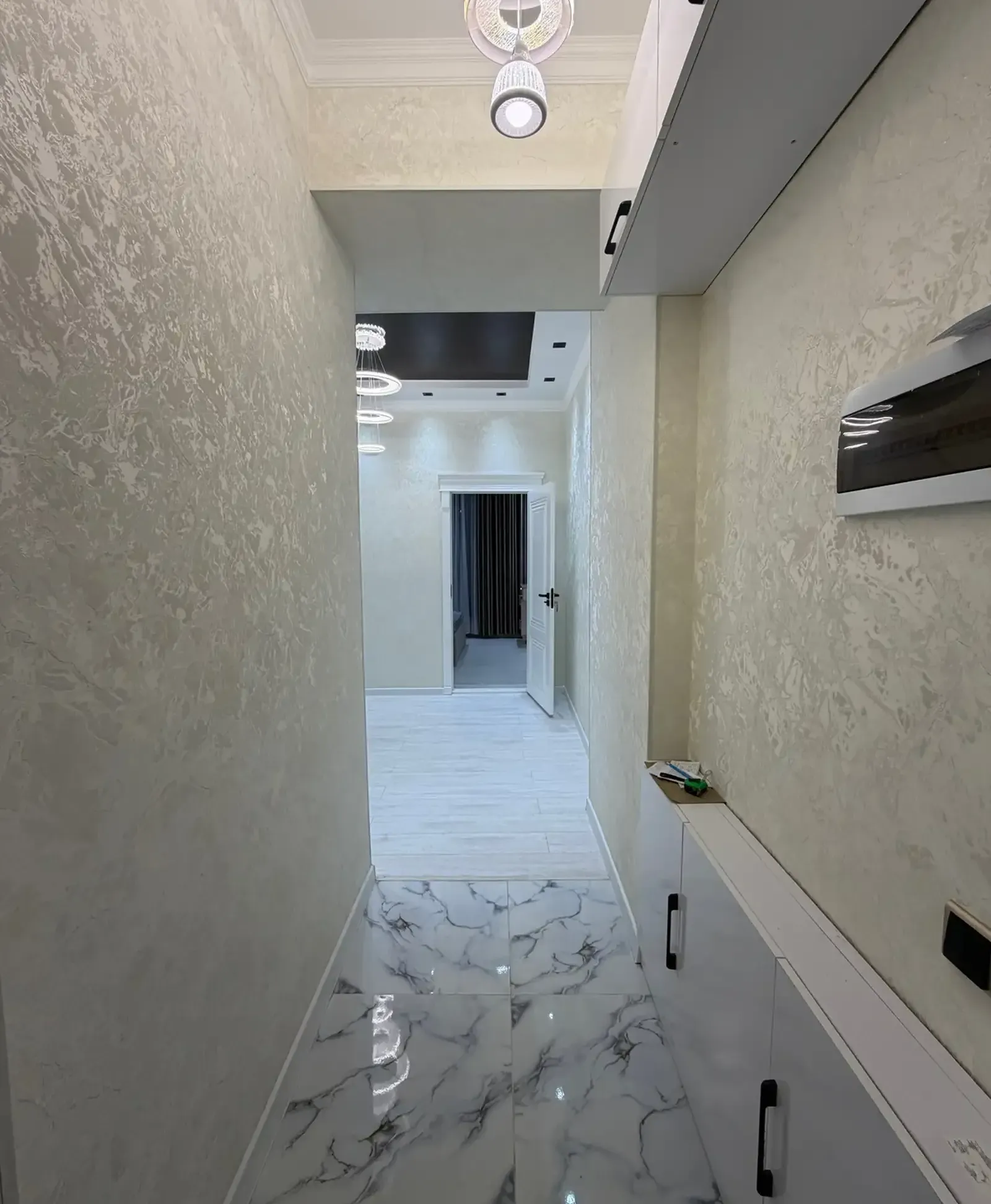 2-комн. квартира, 18 этаж, 60м², Шохмансур, Айни