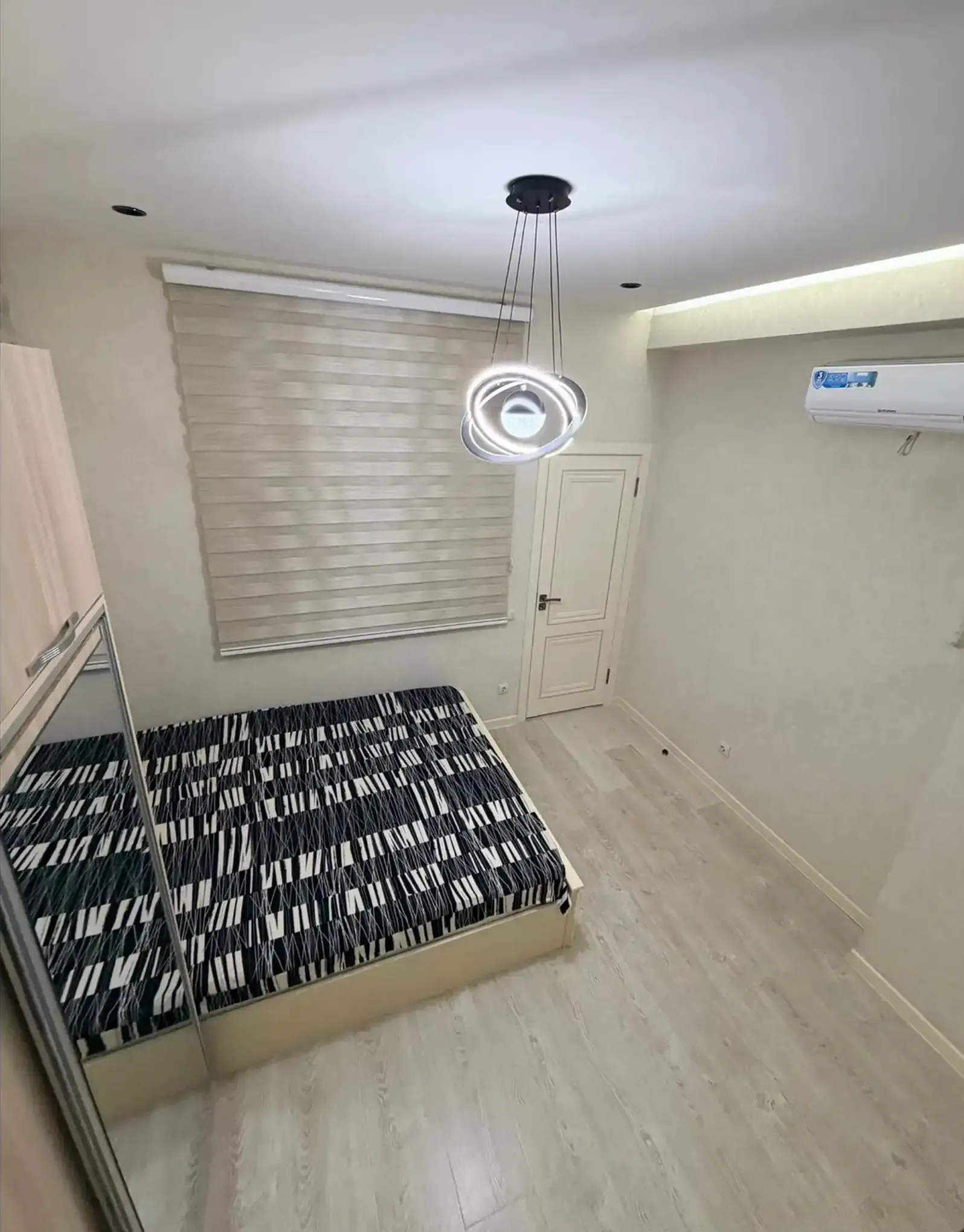 3-комн. квартира, 10 этаж, 105м², Спартак