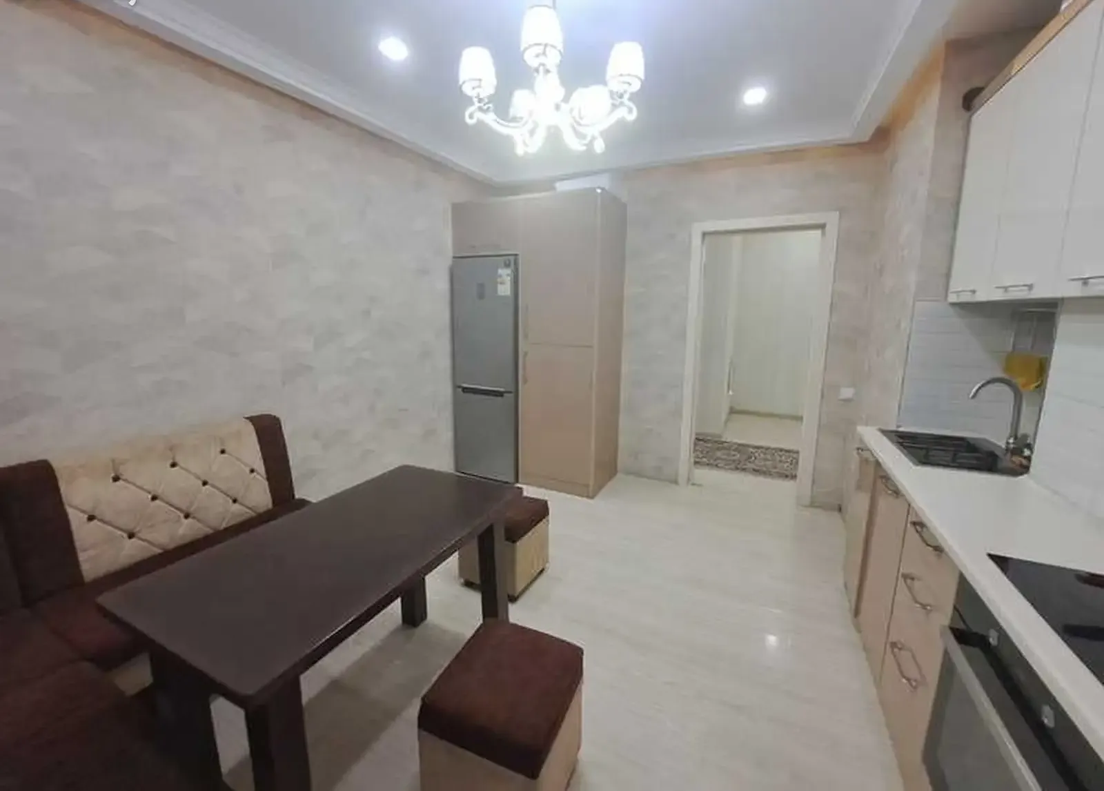 2-комн. квартира, 6 этаж, 95м², Сино