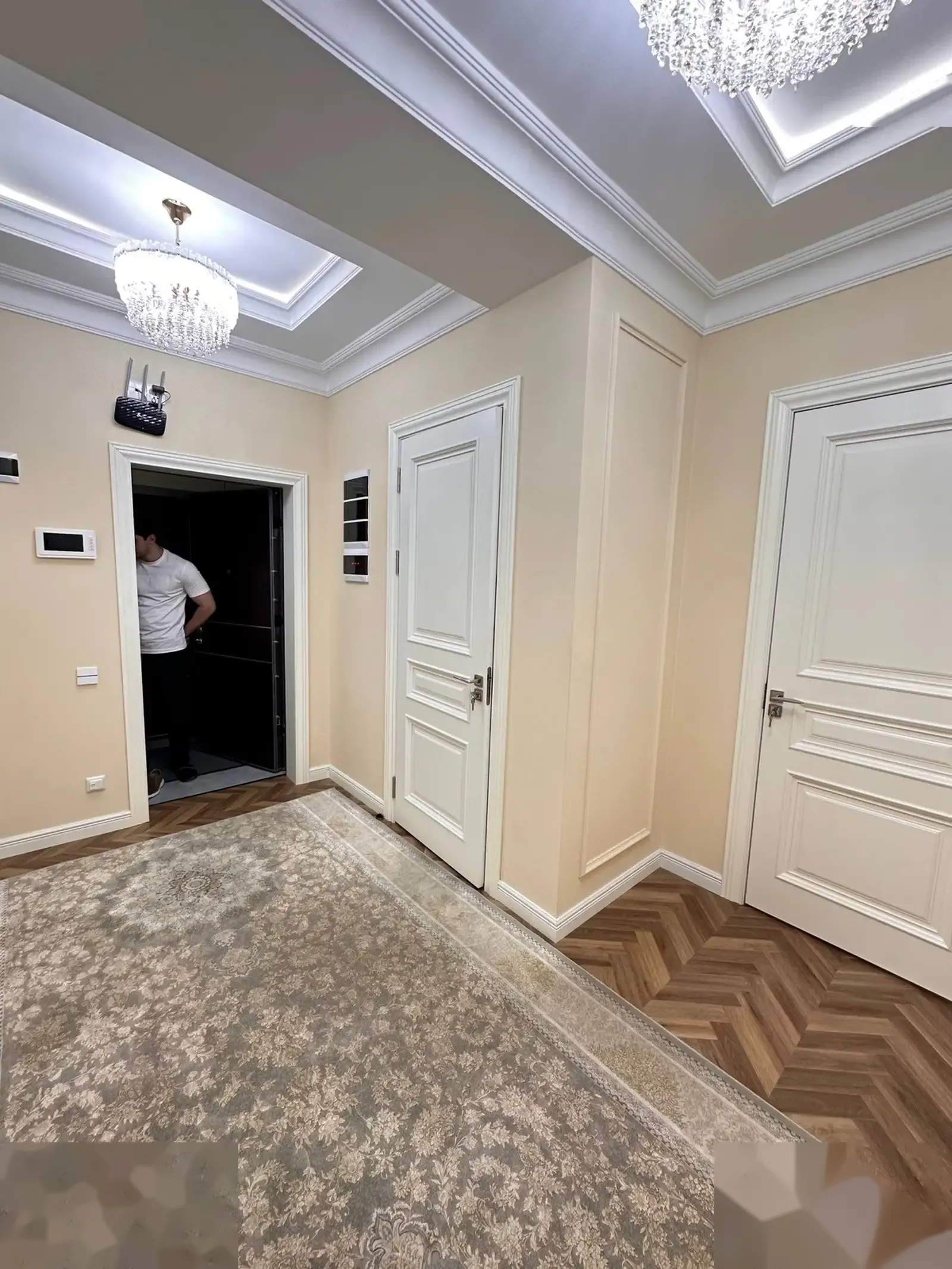 3-комн. квартира, 4 этаж, 102 м², И. Сомони