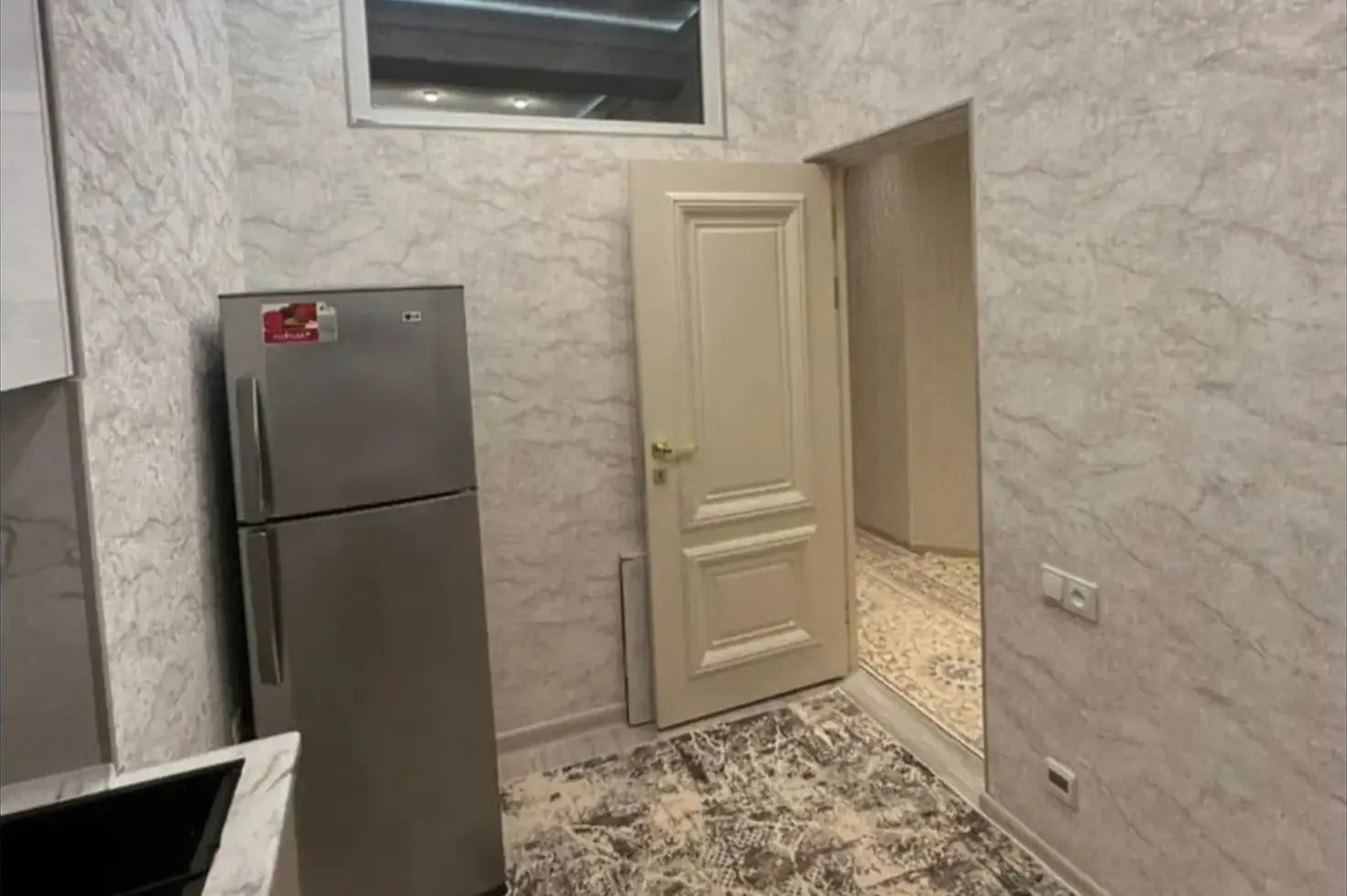 3-комн. квартира, 9 этаж, 72м², Сино
