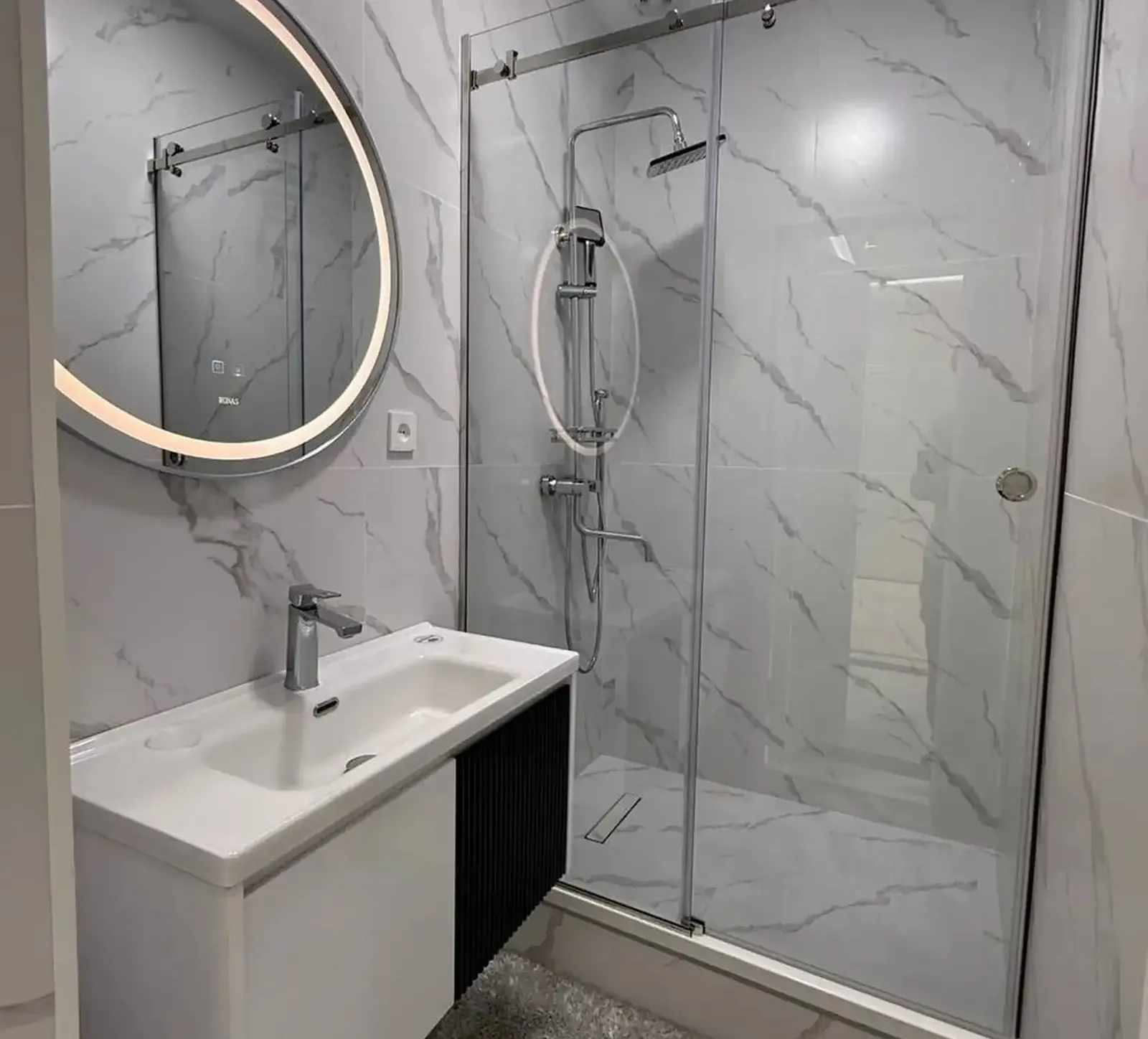 3-комн. квартира, 7 этаж, 90 м², Сино Сим Сим