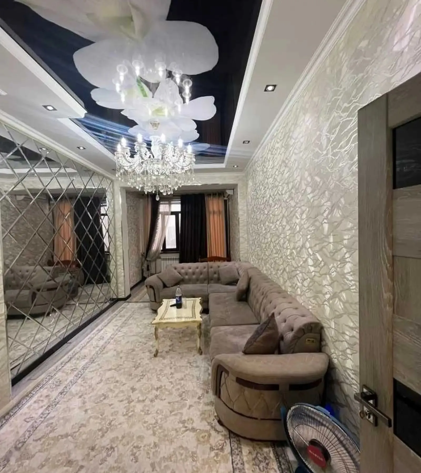2-комн. квартира, 10 этаж, 65м², Шохмансур