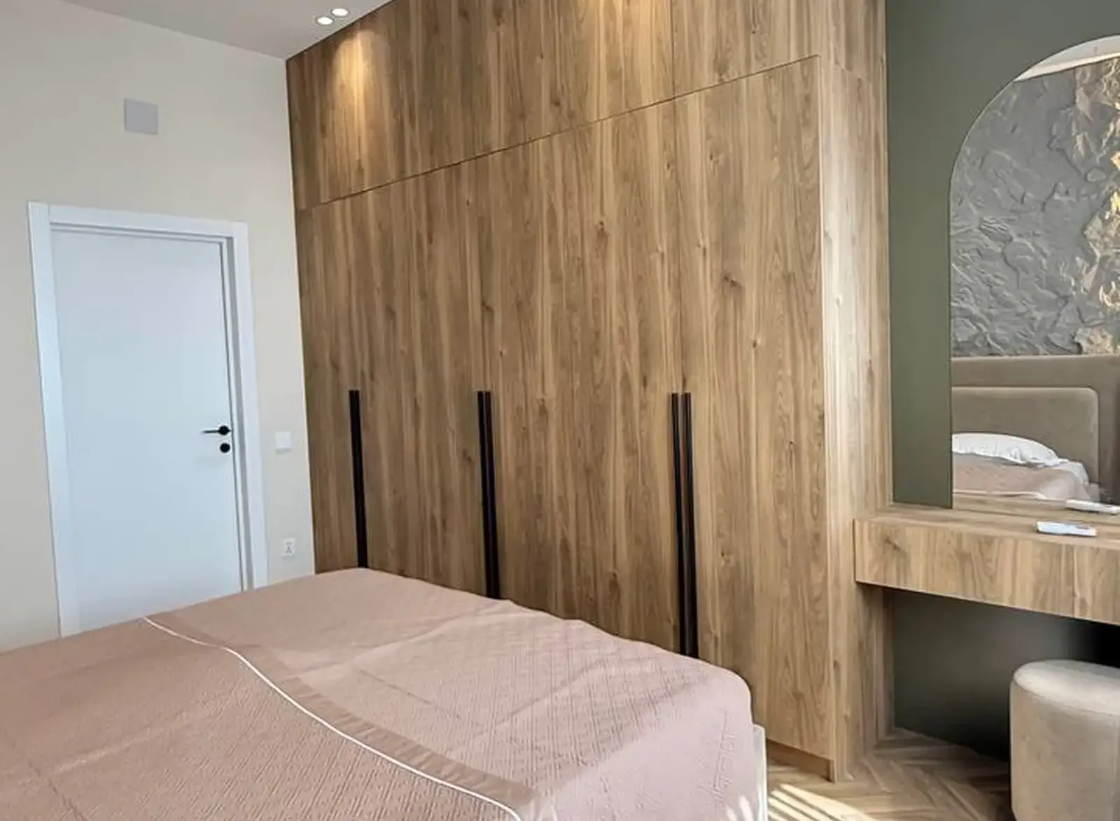 2-комн. квартира, 17 этаж, 85 м², Сино 82мкр Cити Молл