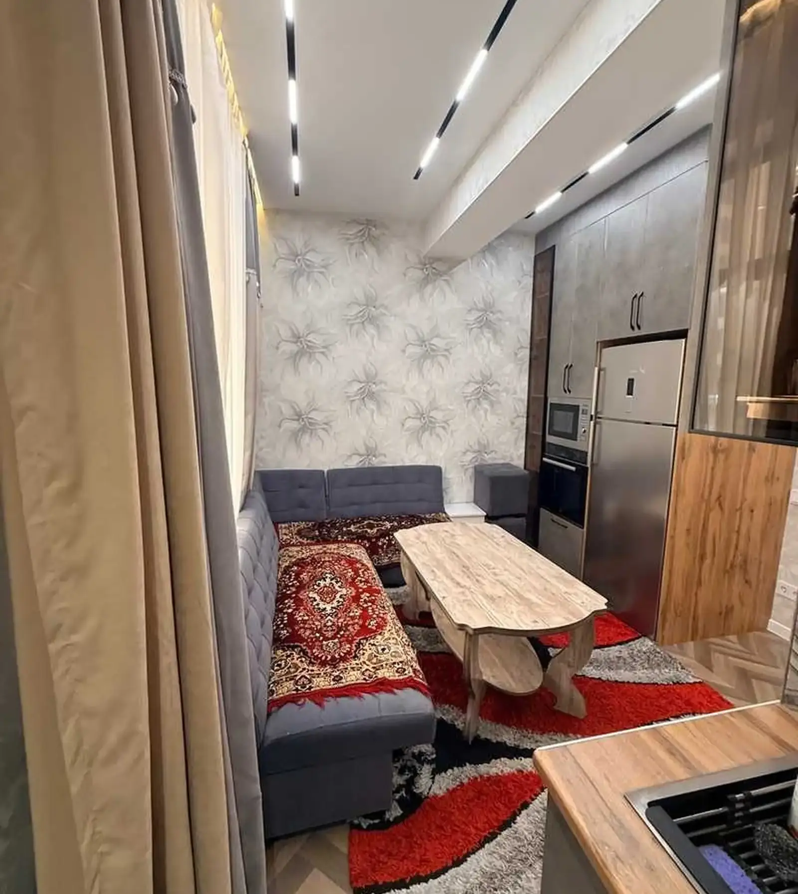 2-комн. квартира, 3 этаж, 100м², Шоҳмансур