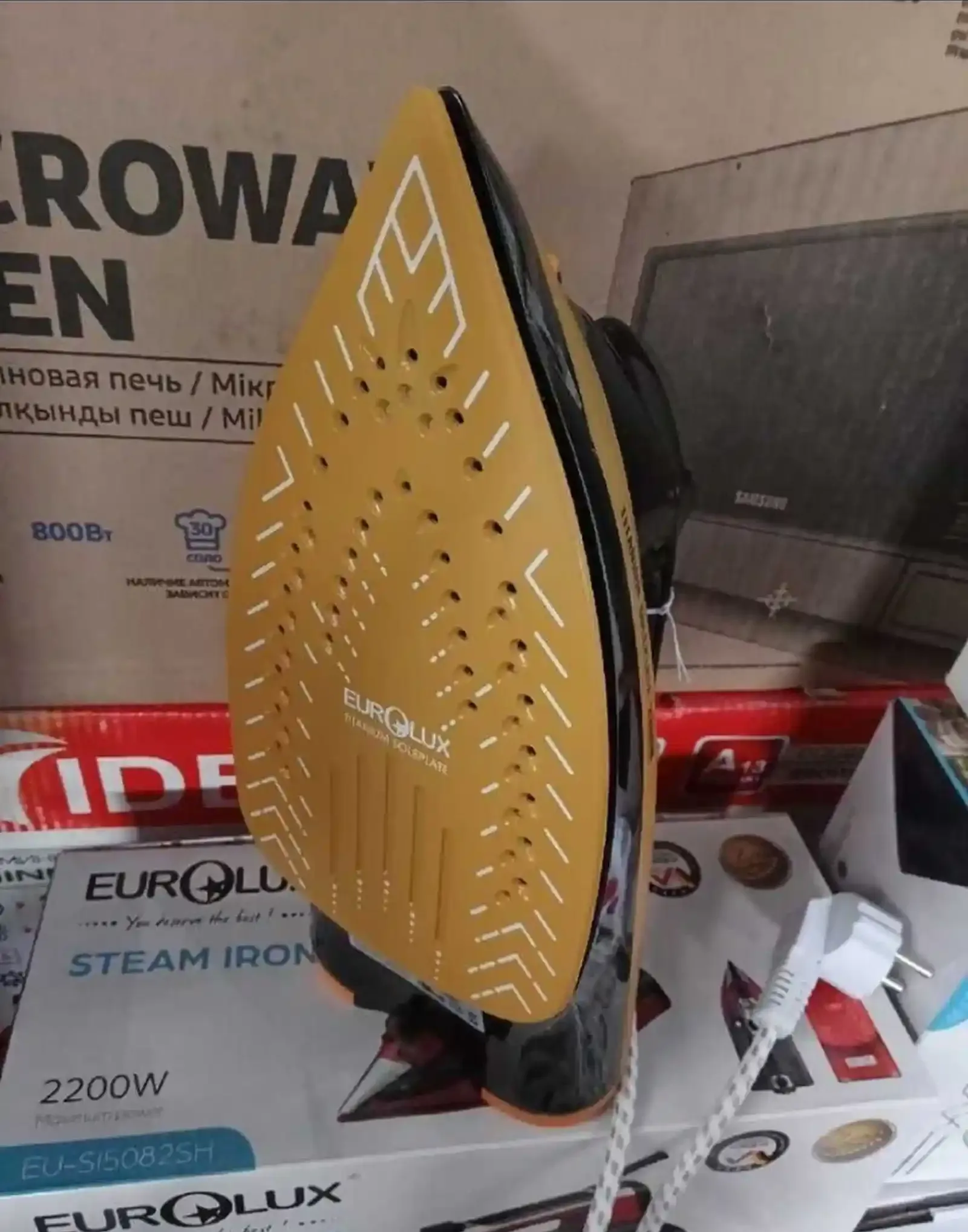 Утюг Eurolux