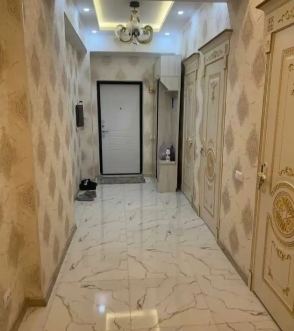 3-комн. квартира, 14 этаж, 92 м², Шохмансур