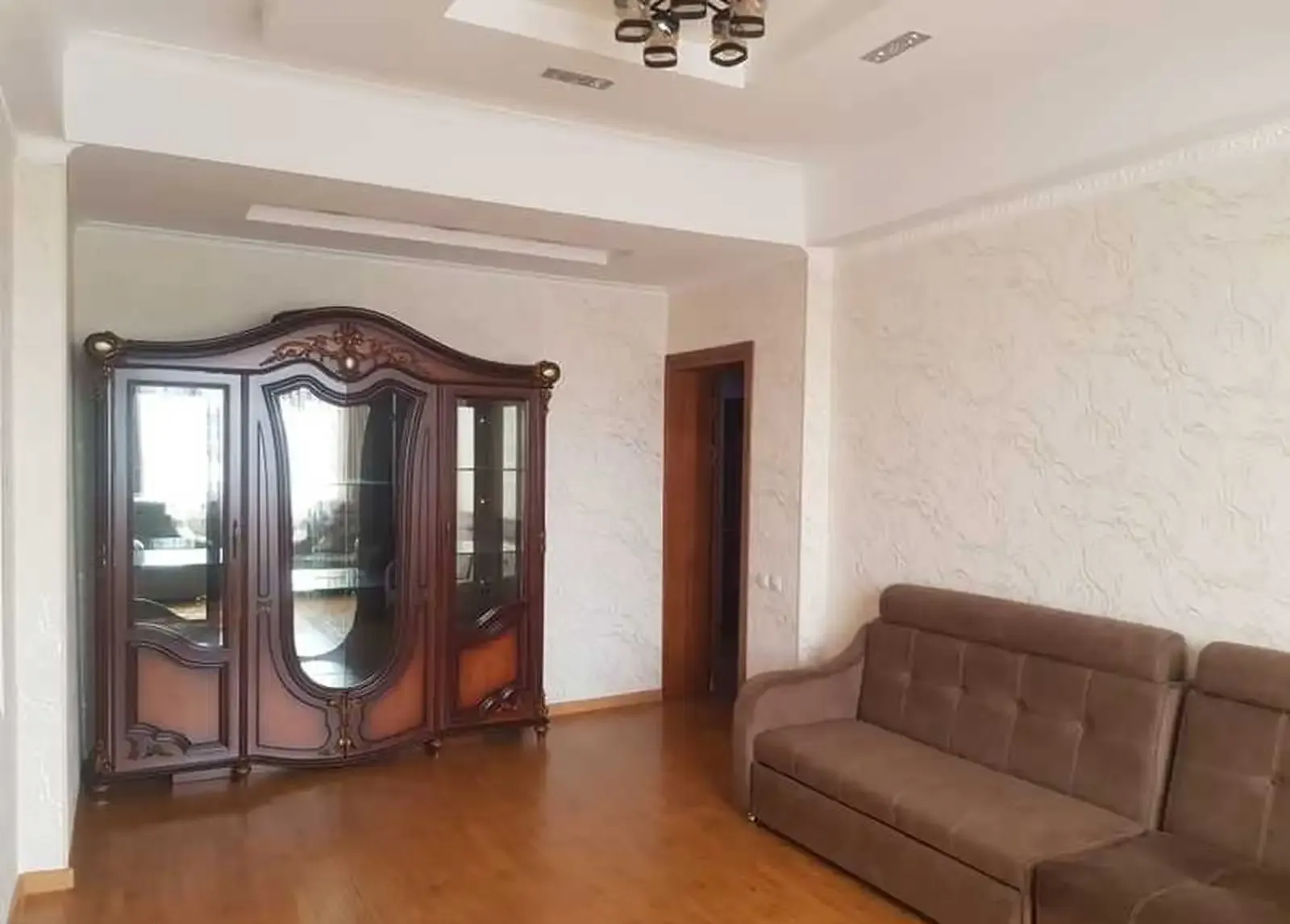 3-комн. квартира, 5 этаж, 105м², Сино