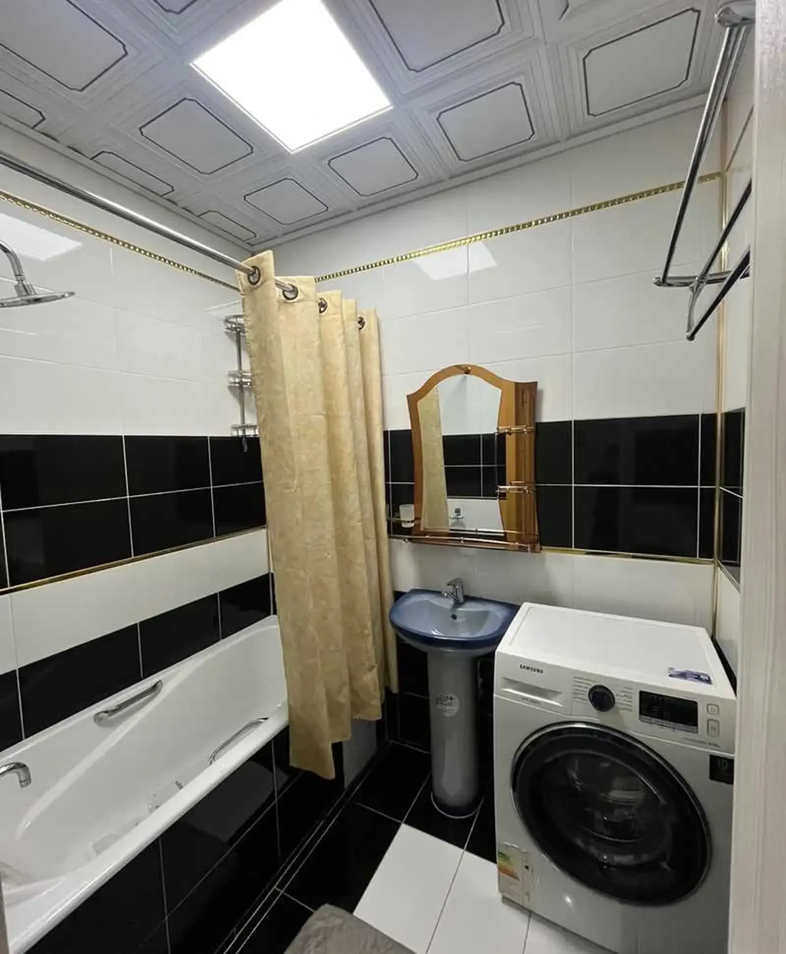 2-комн. квартира, 3 этаж, 75м², Шоҳмансур