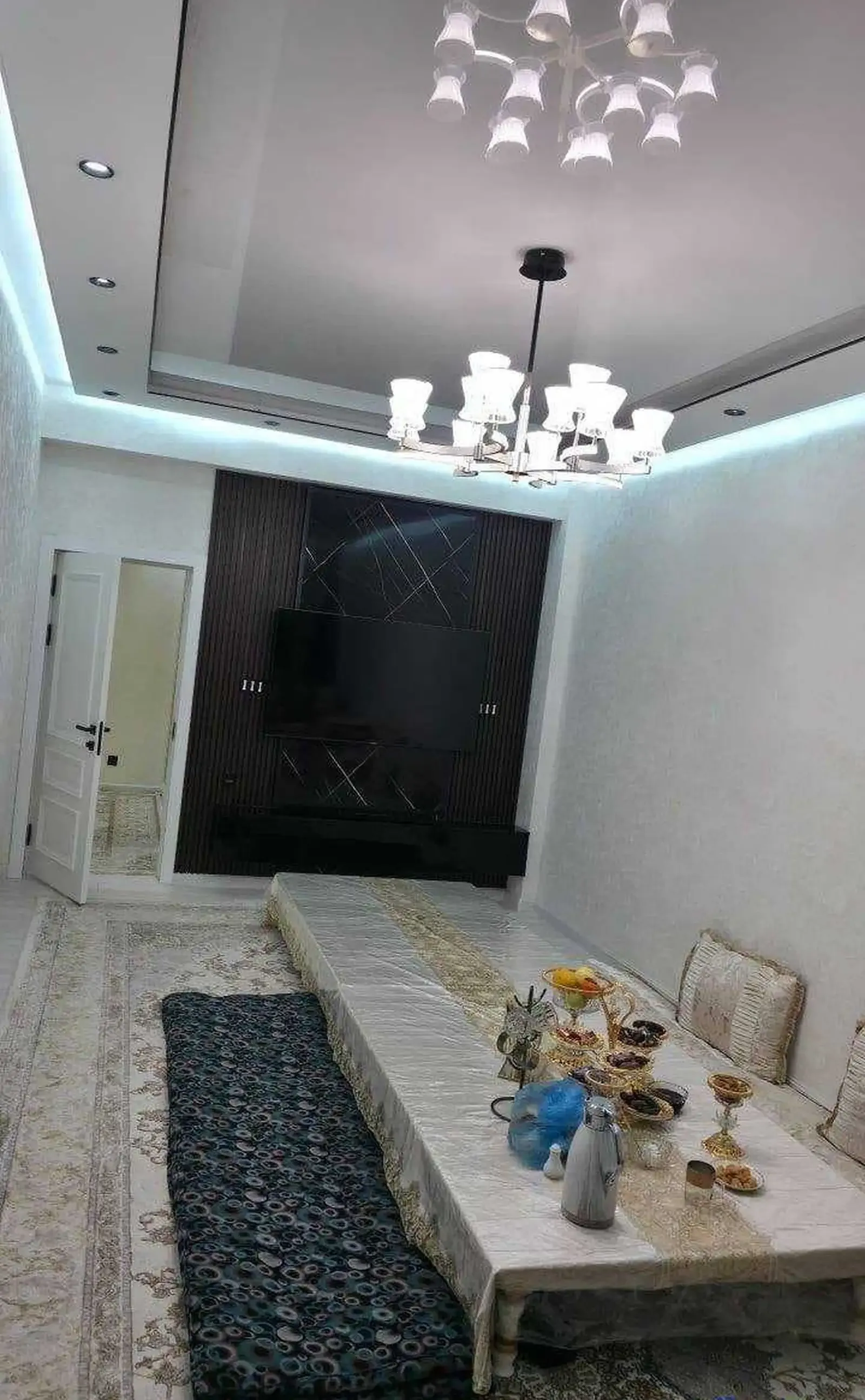 2-комн. квартира, 14 этаж, 83 м², Сино, эстакади 82