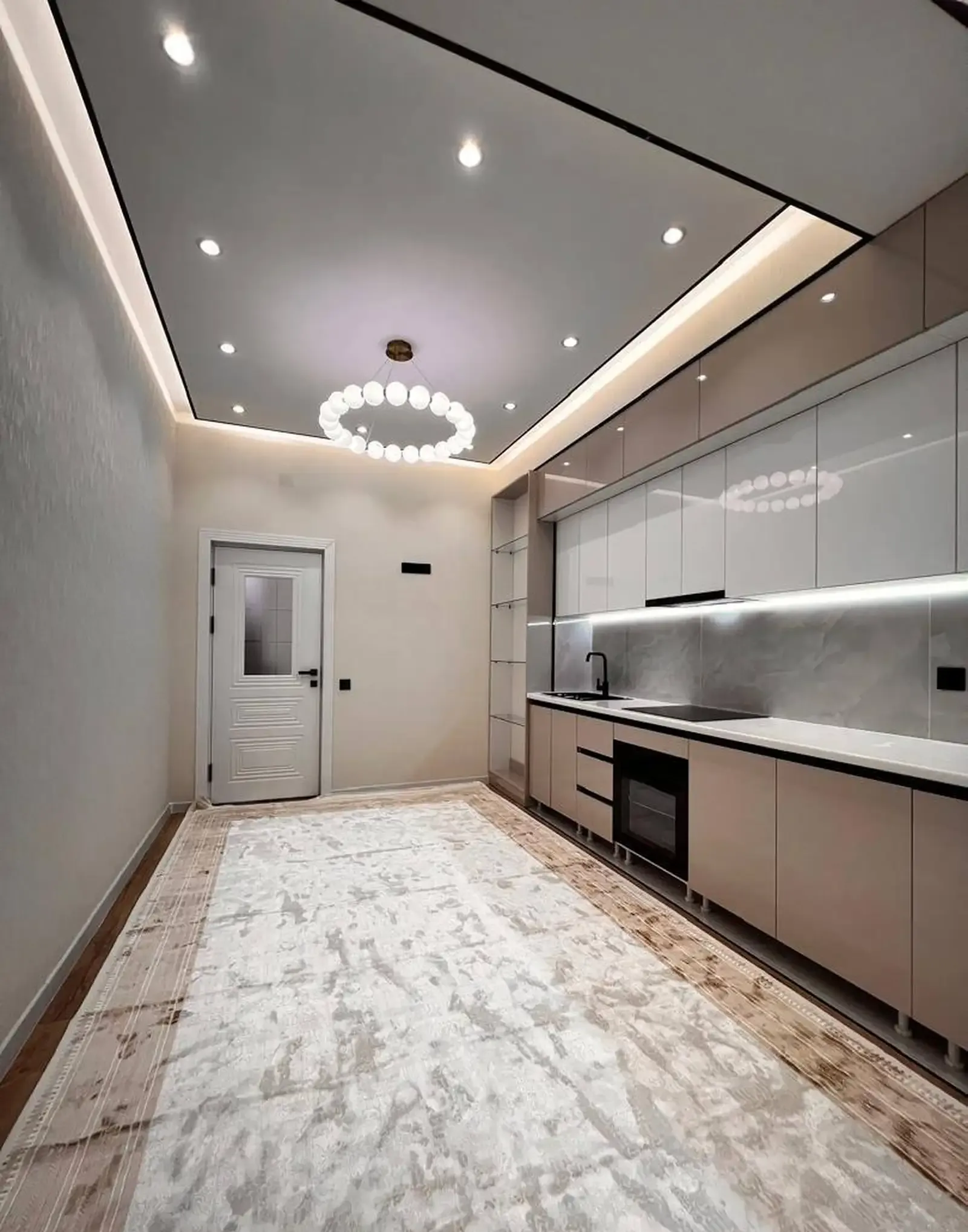 3-комн. квартира, 10 этаж, 94 м², Исмоили Сомони славянский 3 польноценный