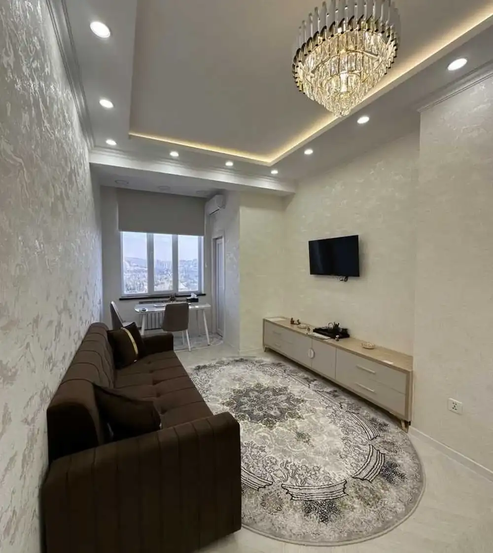 2-комн. квартира, 14 этаж, 65м², Караболо, Пеши Масчити Помириё