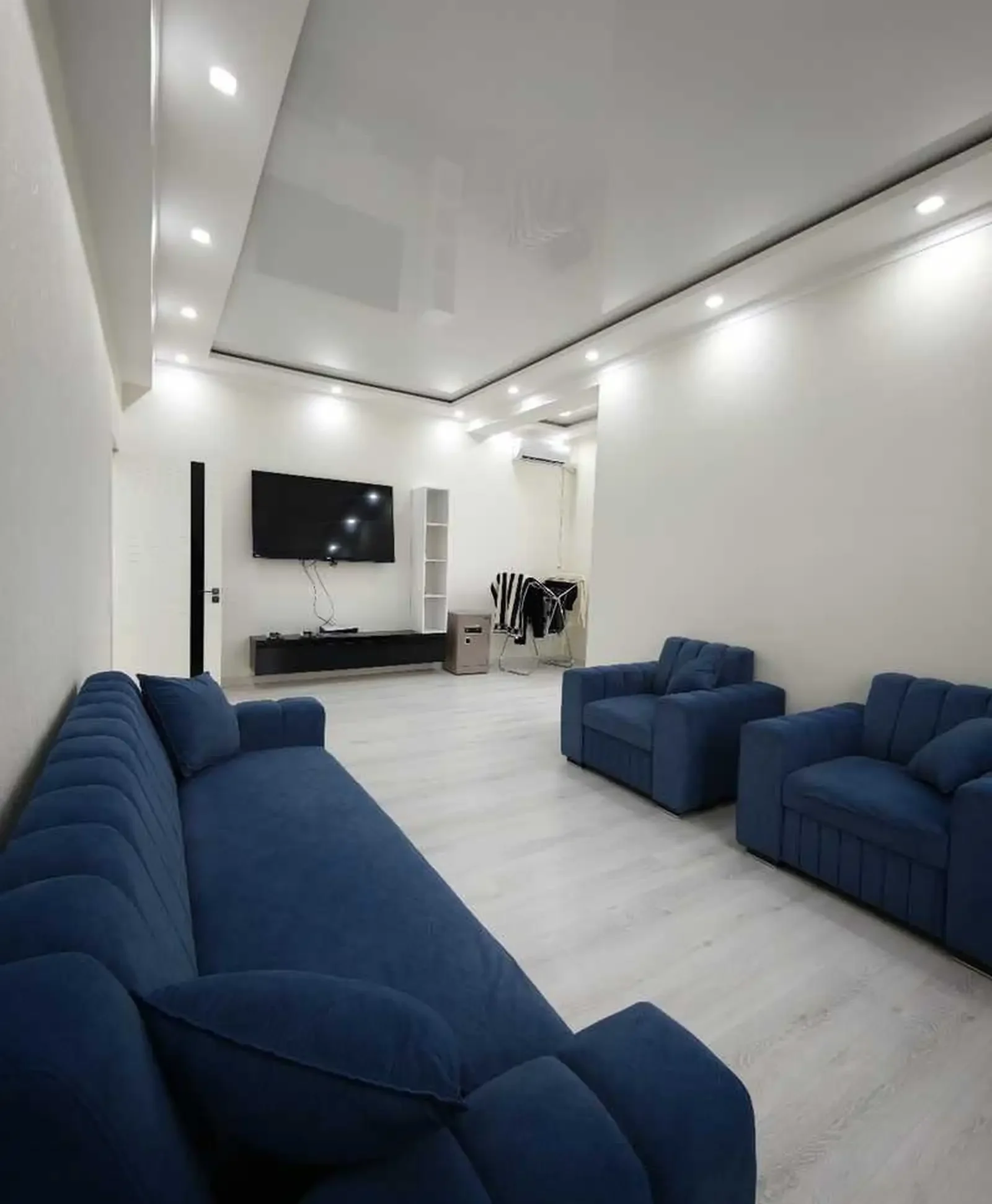 3-комн. квартира, 12 этаж, 110м², Сино, 82 мкр, Лесная сказка