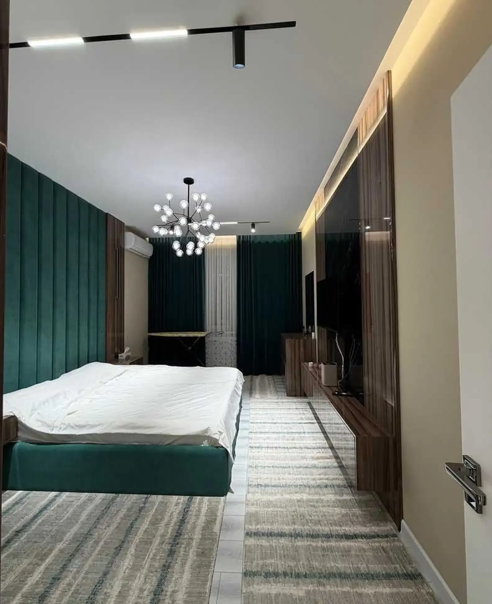 2-комн. квартира, 12 этаж, 72 м², Воданасос