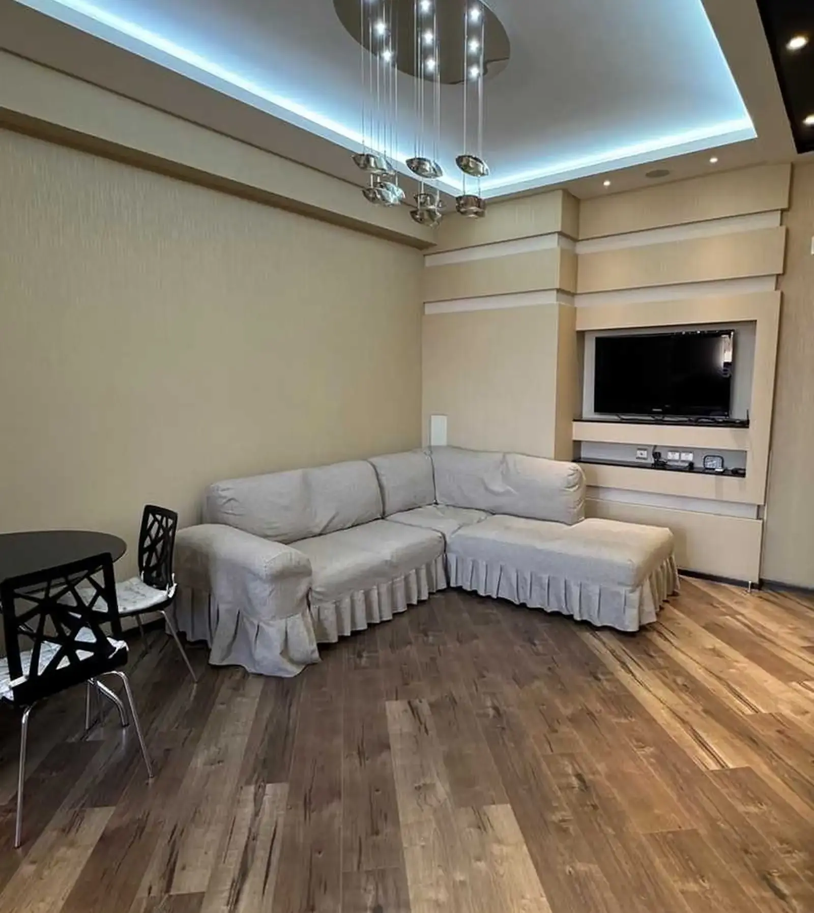 2-комн. квартира, 9 этаж, 100м², Дом печати, Таможенный комитет