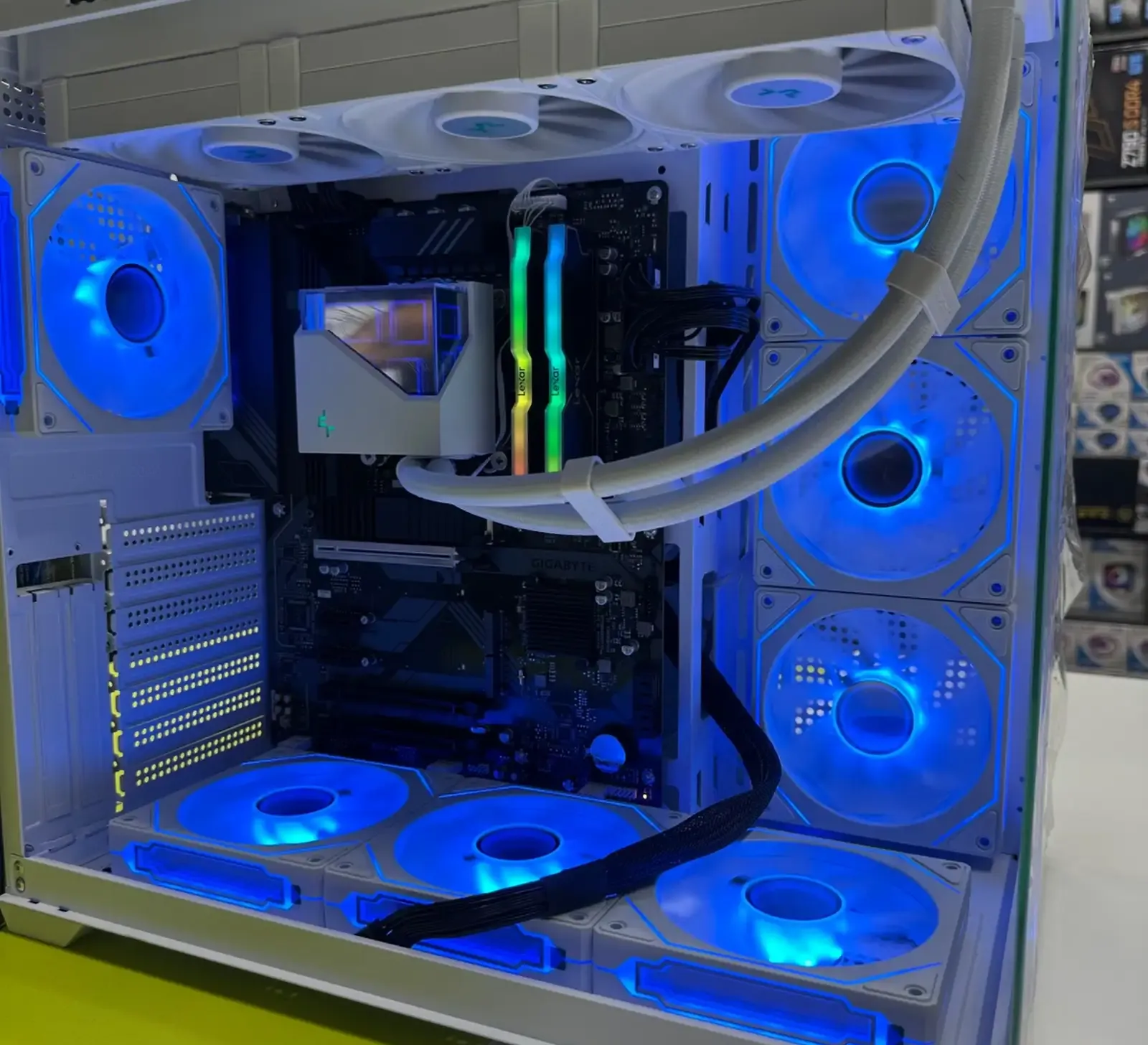 Игровой ПК - Core i9 14900KF / RTX 5060 Ti 16gb
