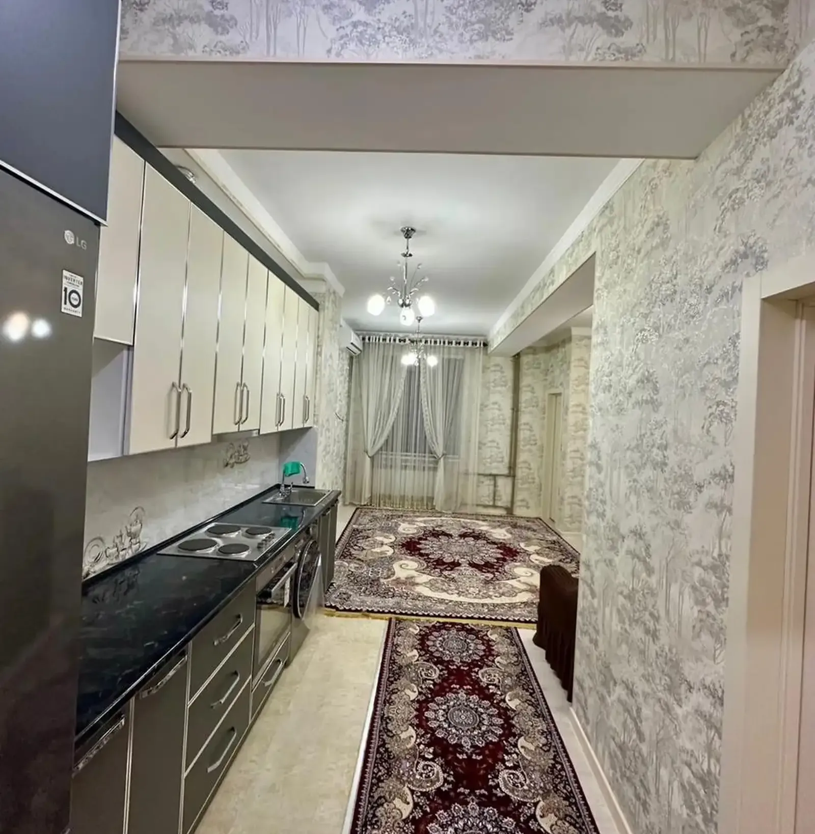 3-комн. квартира, 4 этаж, 111м², И Сомони