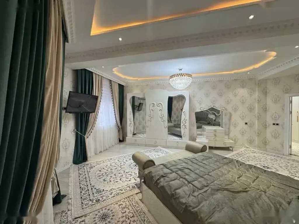 2-комн. квартира, 4 этаж, 101м², Дом Печать