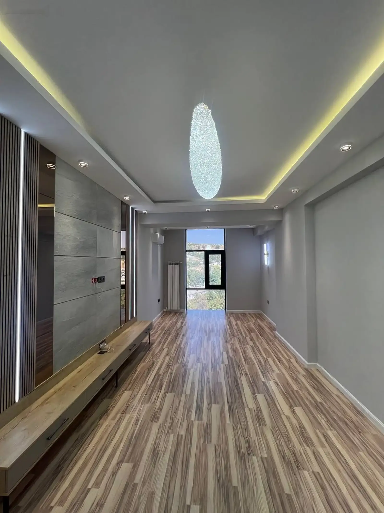 3-комн. квартира, 11 этаж, 114 м², И. Сомони