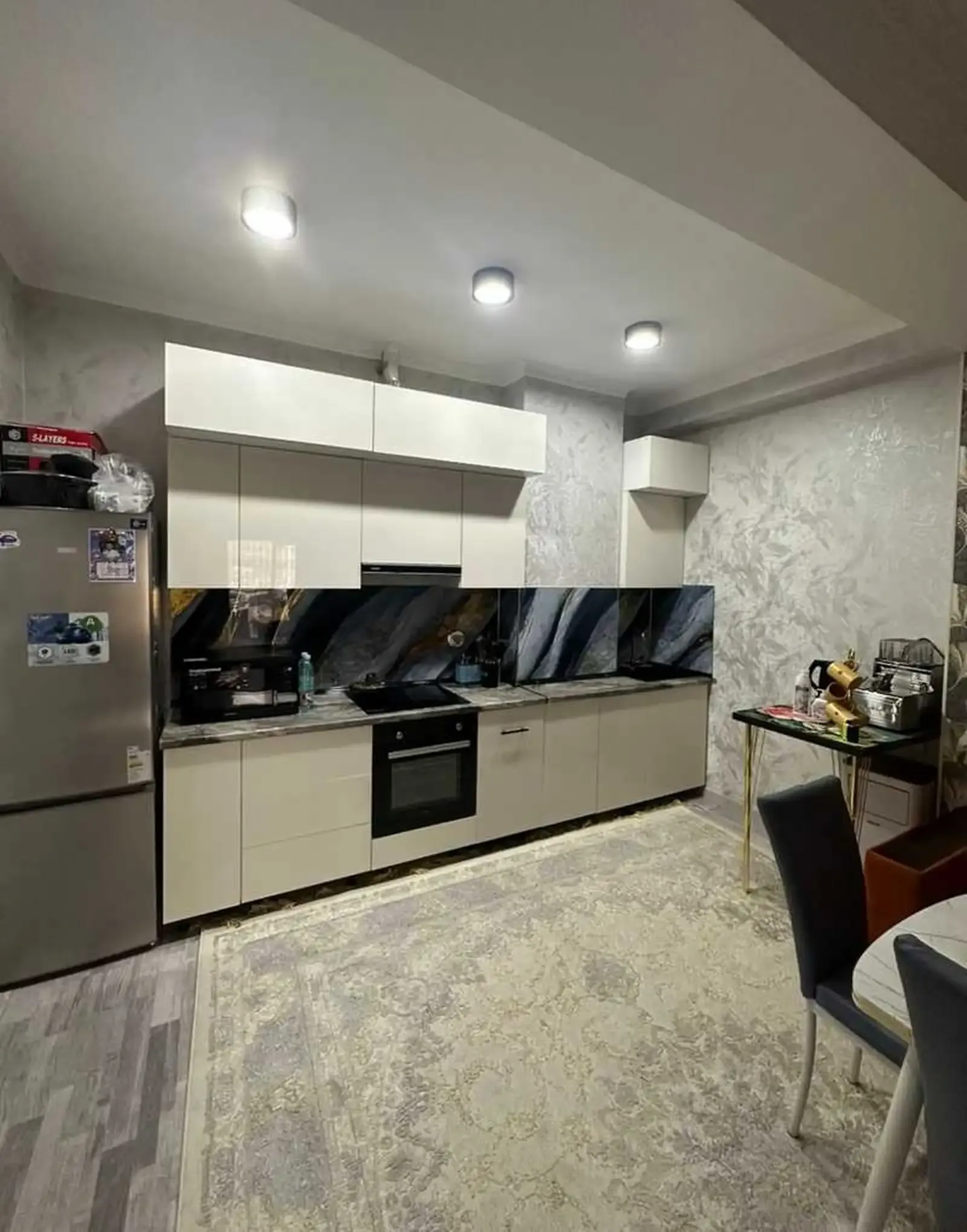 3-комн. квартира, 14 этаж, 70м², Селхоз Университет