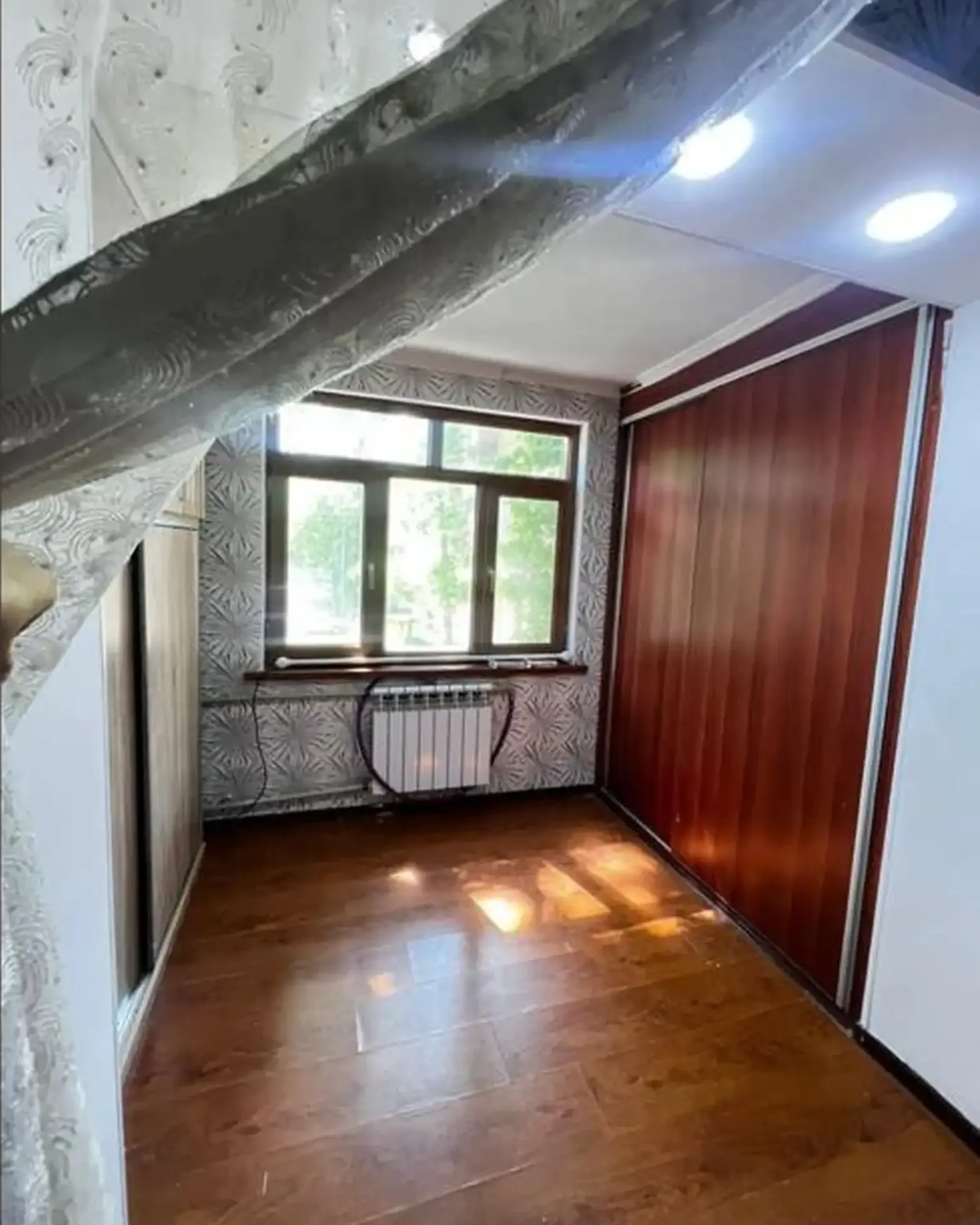 3-комн. квартира, 2 этаж, 85м², Шохмансур