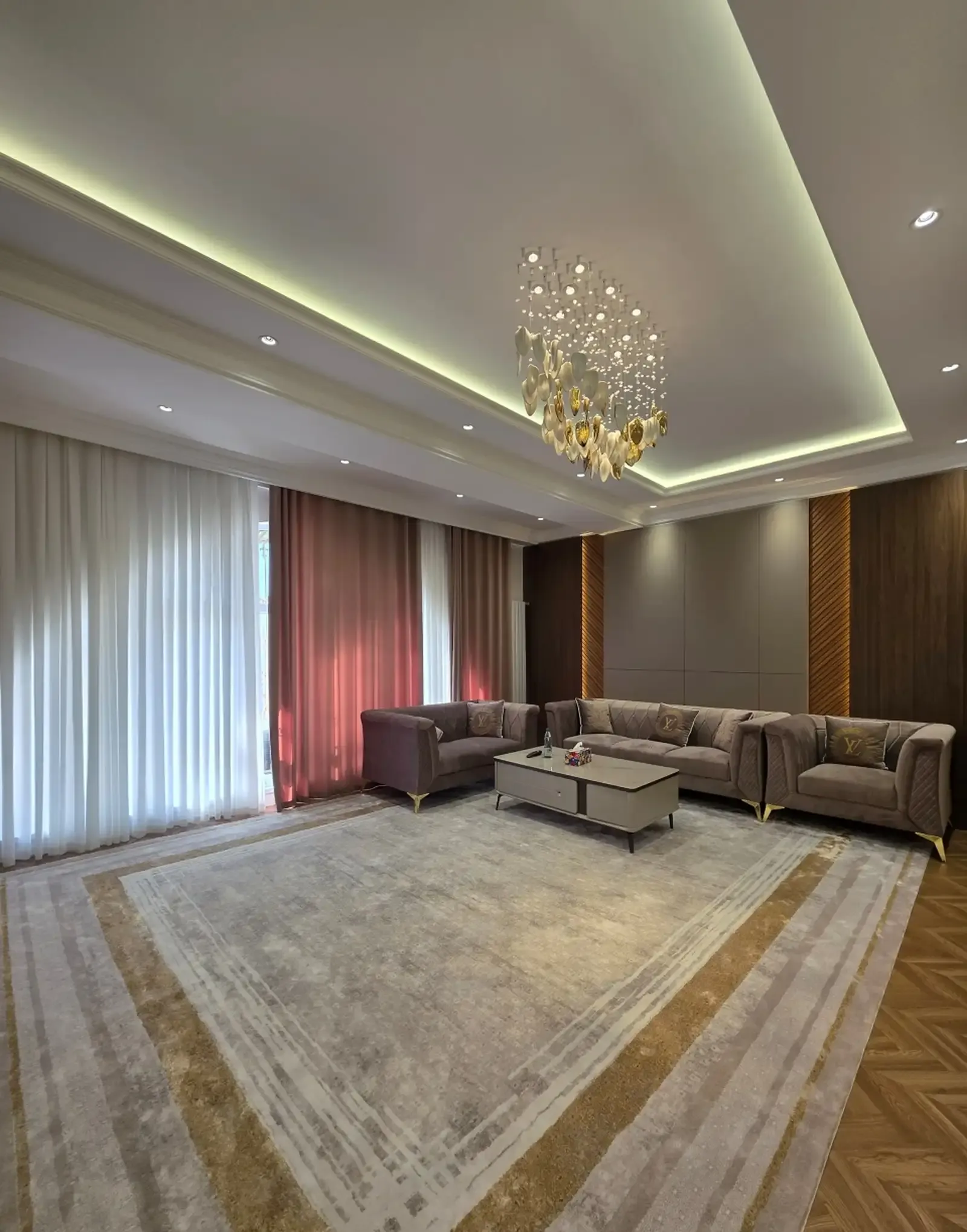 3-комн. квартира, 16 этаж, 120 м², Исмоили Сомони