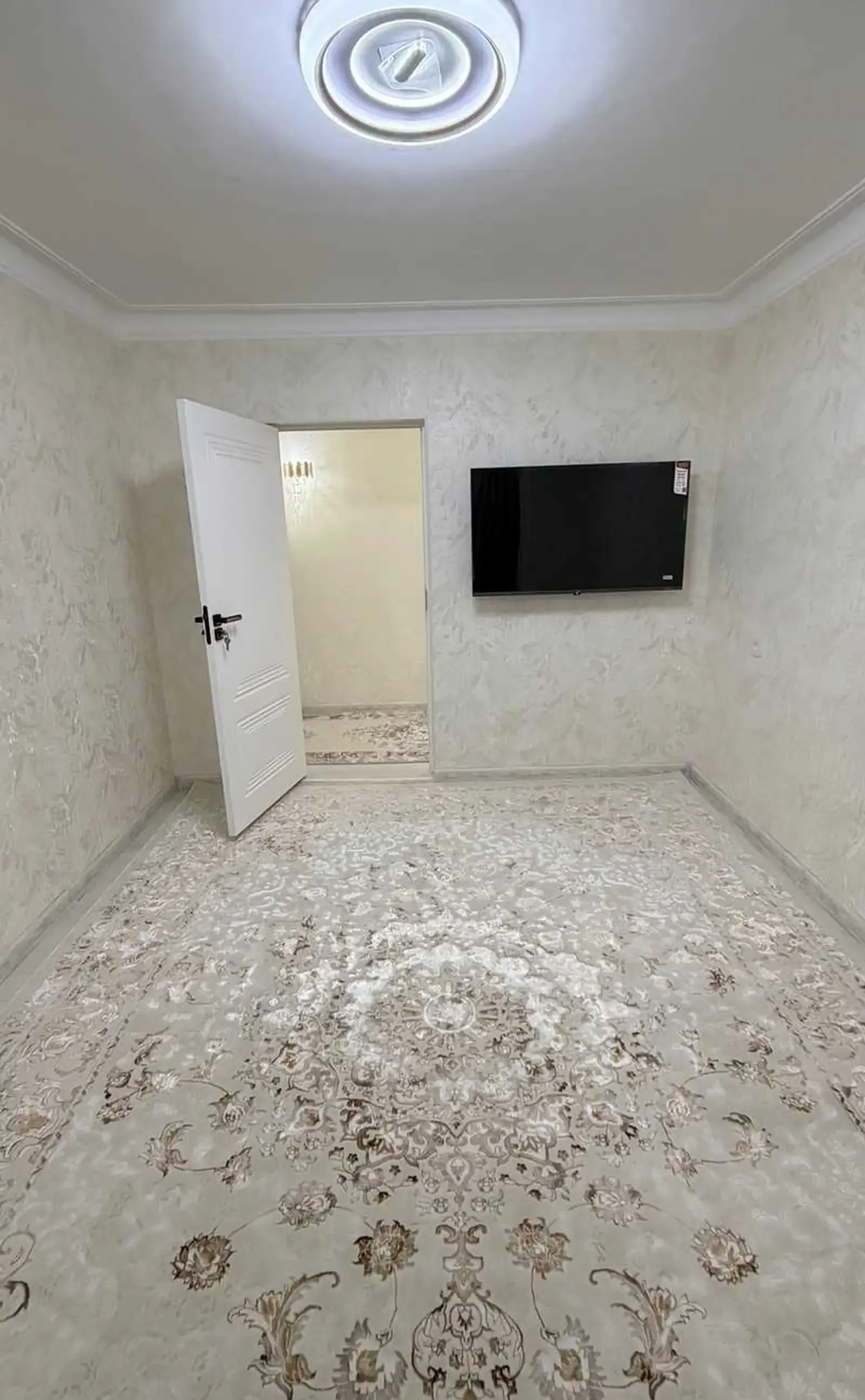 2-комн. квартира, 1 этаж, 52м², Старый Аэропорт