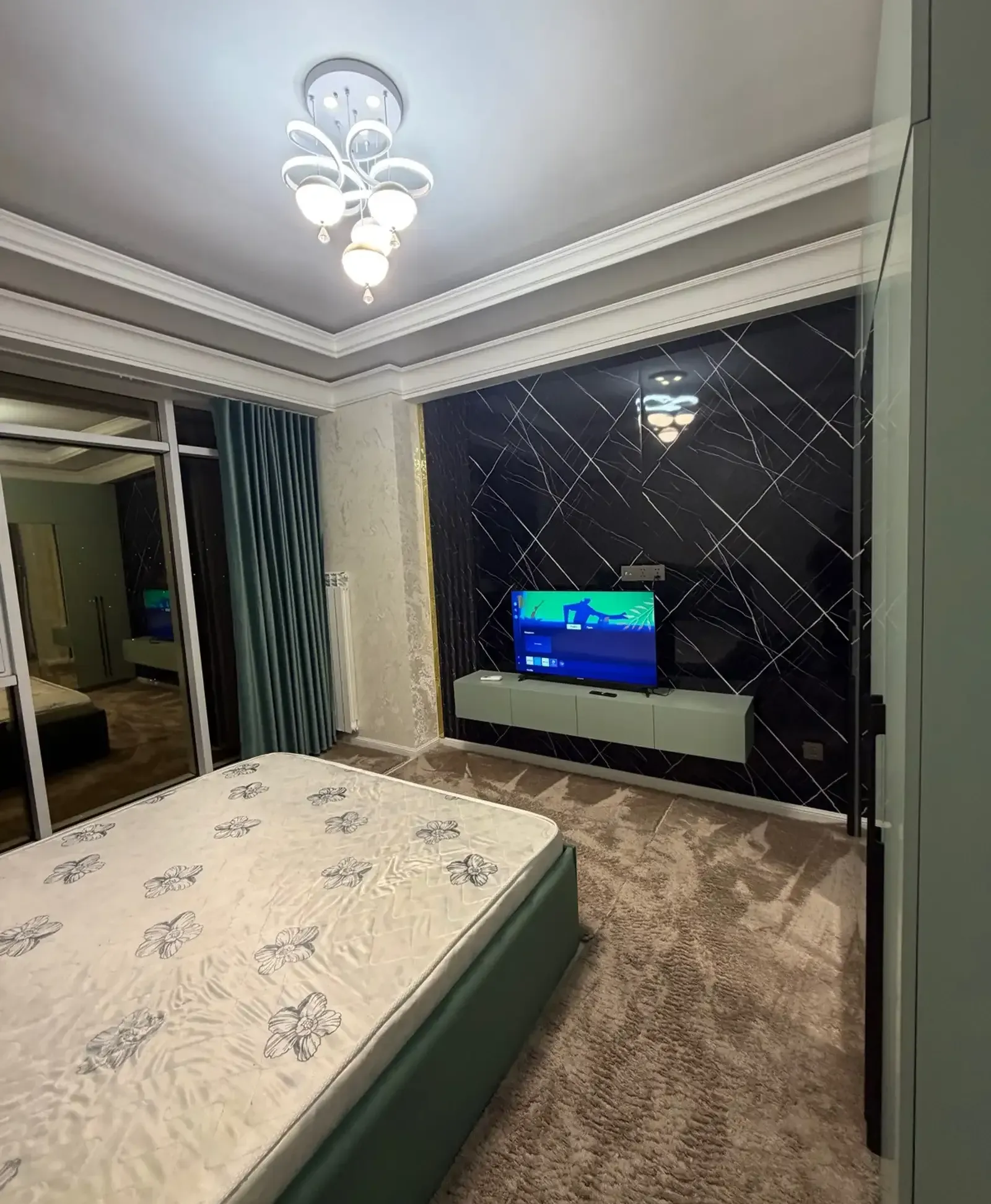 2-комн. квартира, 14 этаж, 60м², Шохмансур/Пайкар