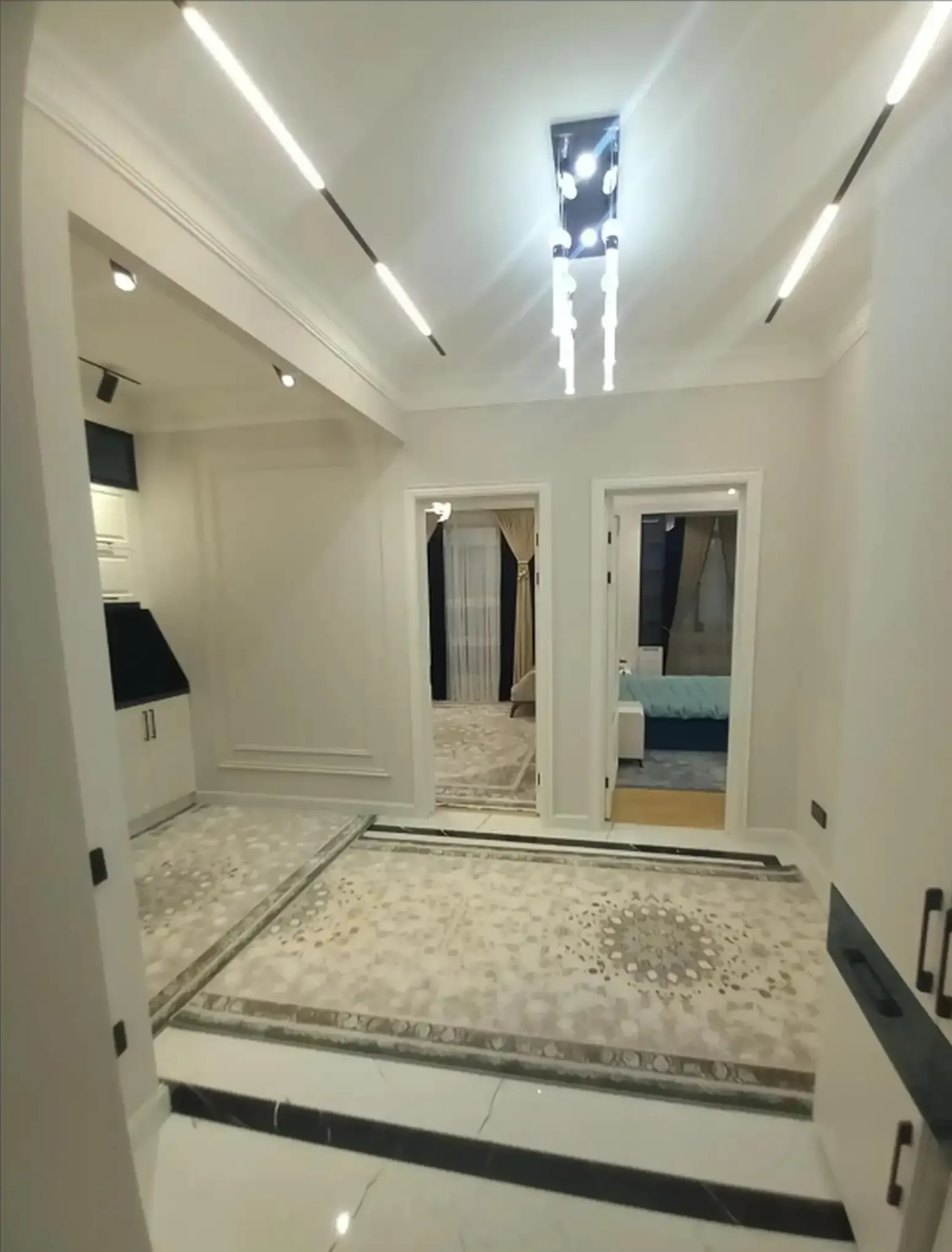 2-к квартира, 15 этаж, 53 м², Шохмансур