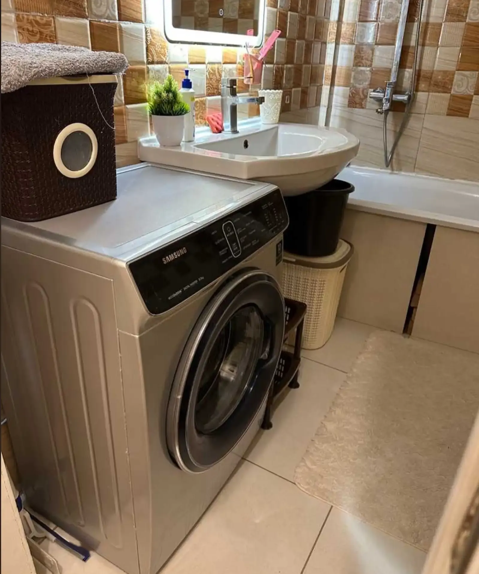 2-комн. квартира, 9 этаж, 55м², шохмансур