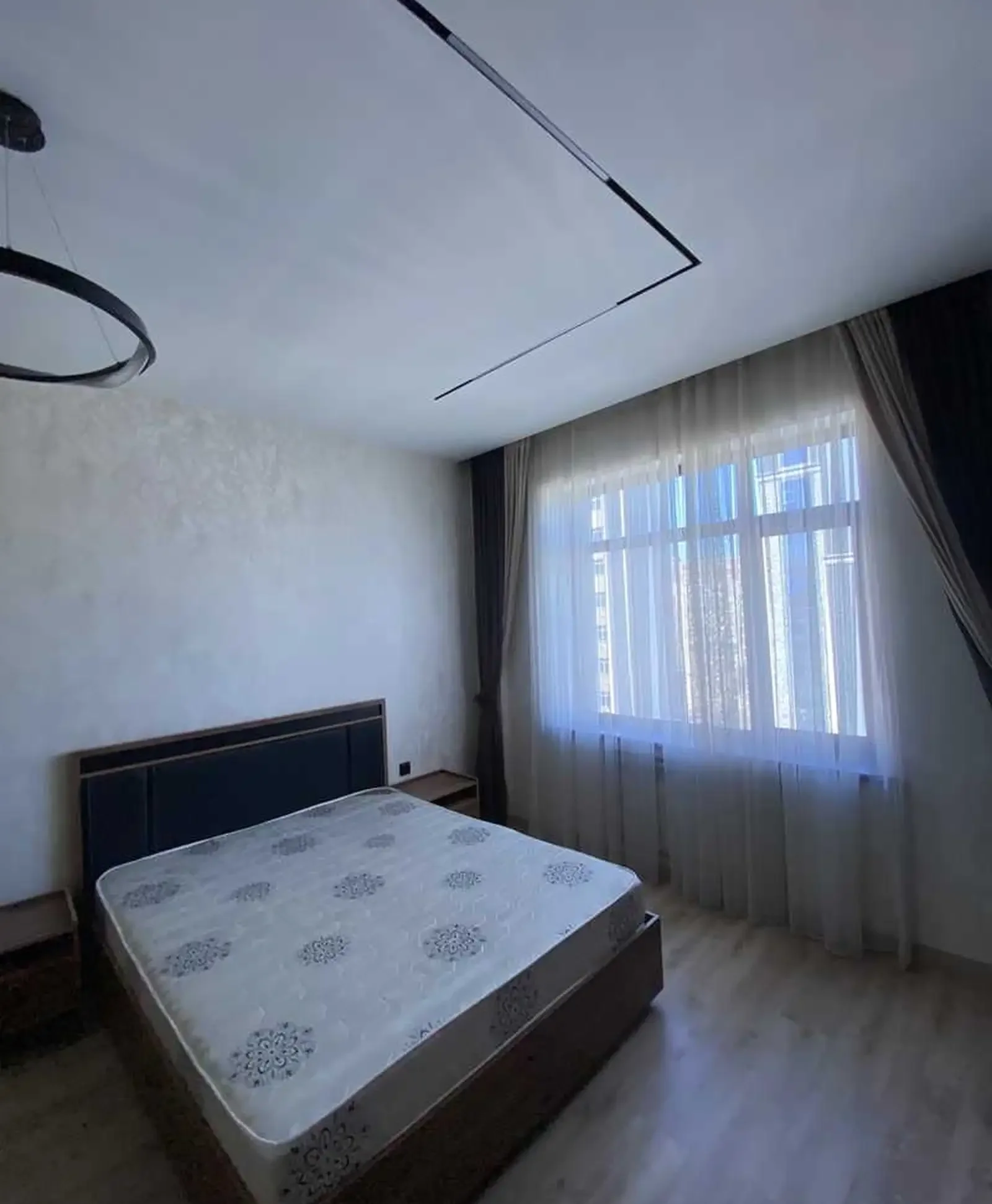 2-комн. квартира, 11 этаж, 55м², И.Сомони