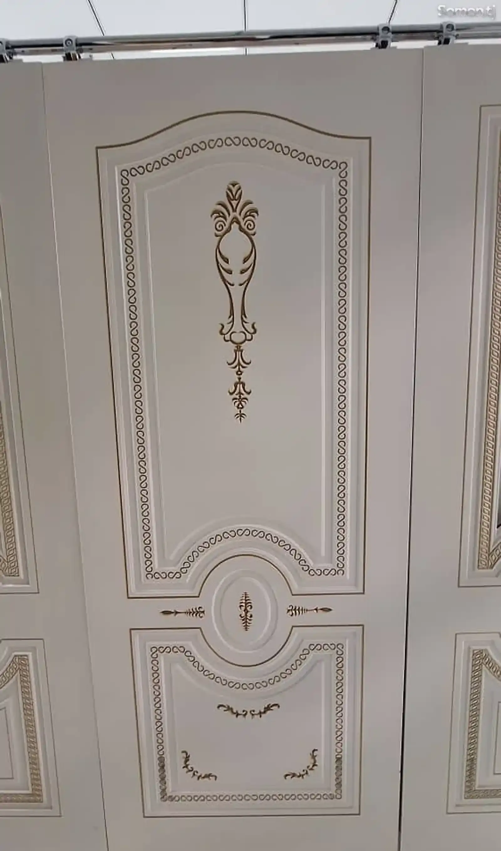 Дверь