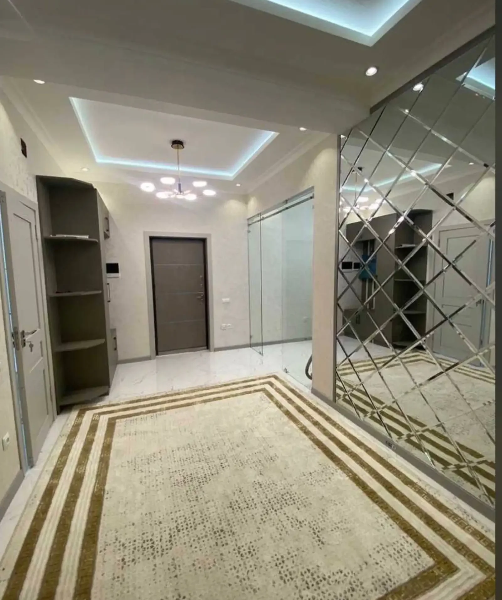 2-комн. квартира, 9 этаж, 75 м², Исмоили Сомони