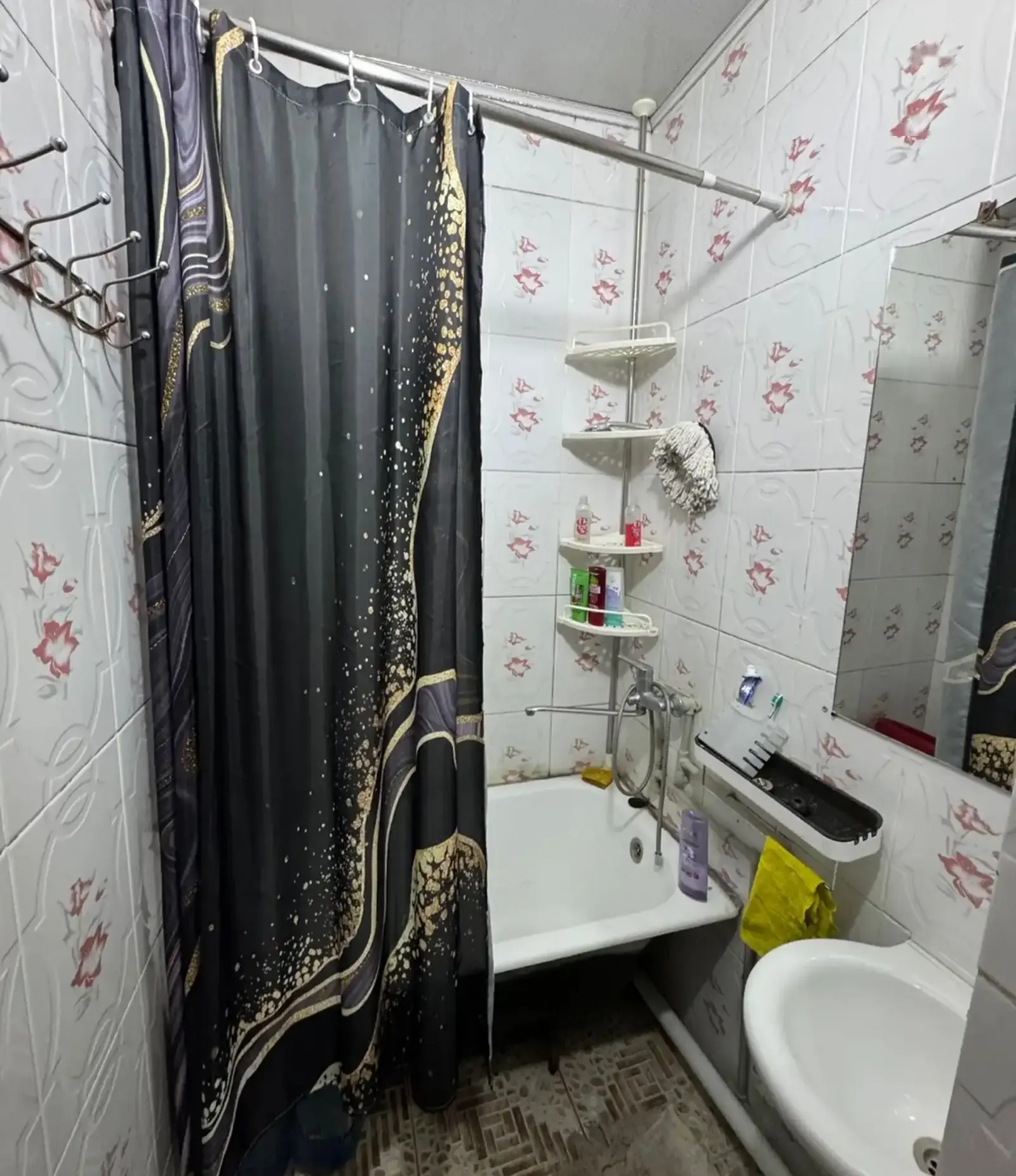 2-комн. квартира, 2 этаж, 96м², сино