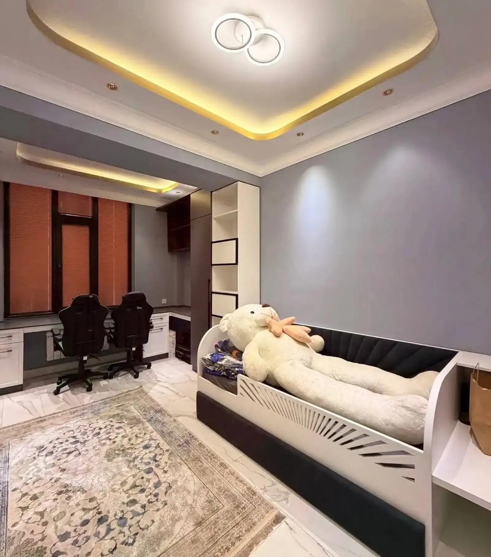 4-комн. квартира, 8 этаж, 133 м², Шохмансур