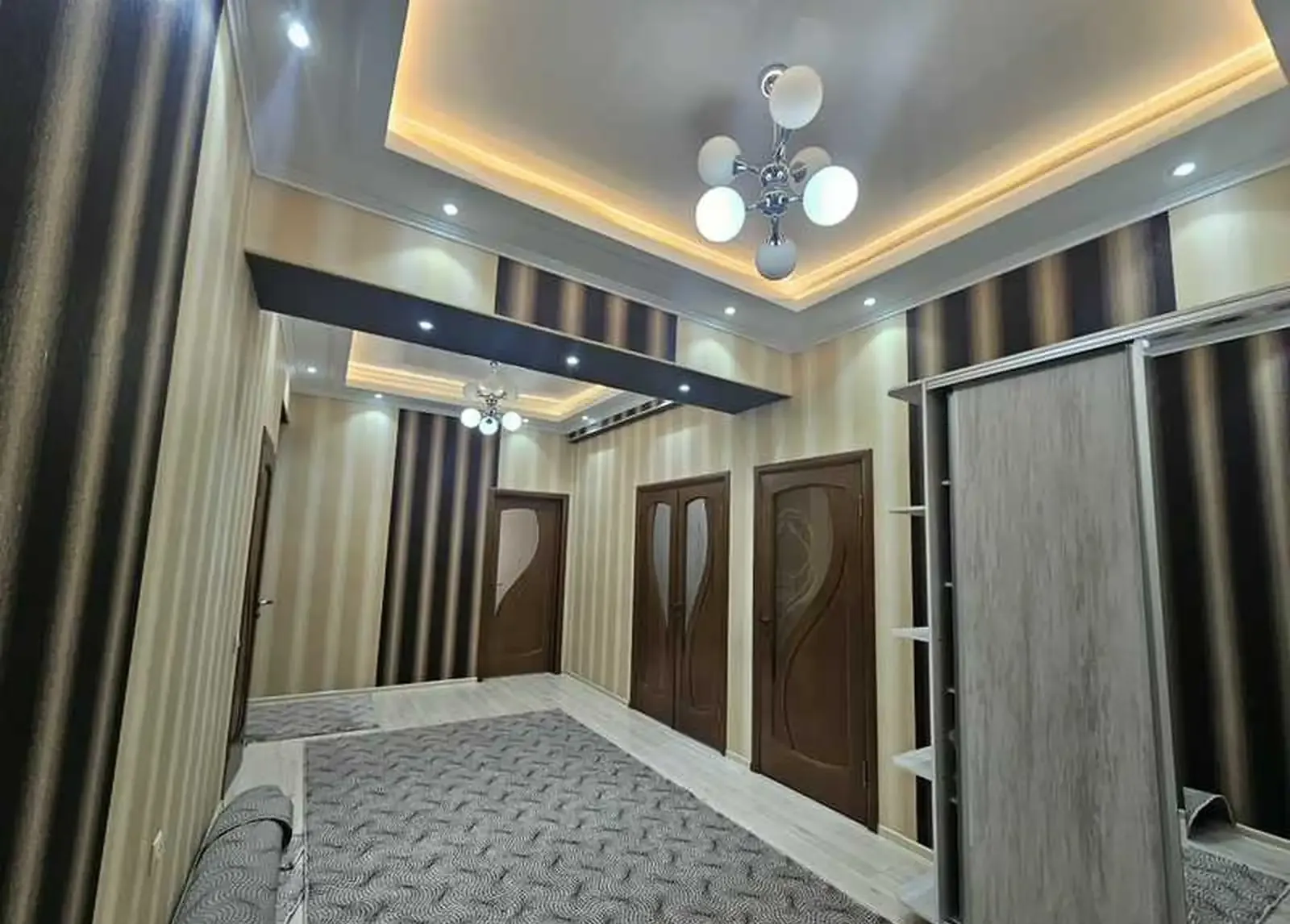 3-комн. квартира, 7 этаж, 126м², Цум.