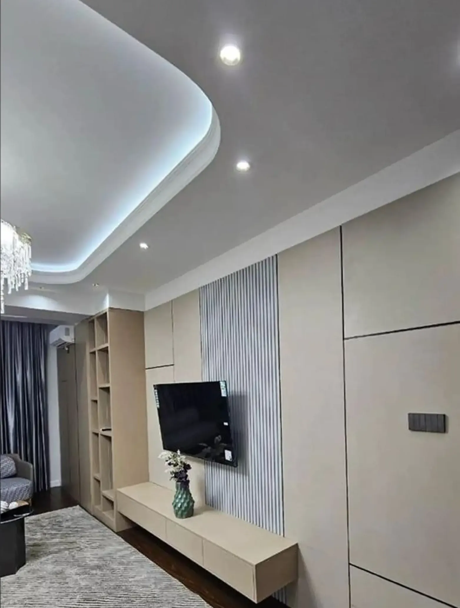 2-комн. квартира, 16 этаж, 53м², Шохмансур