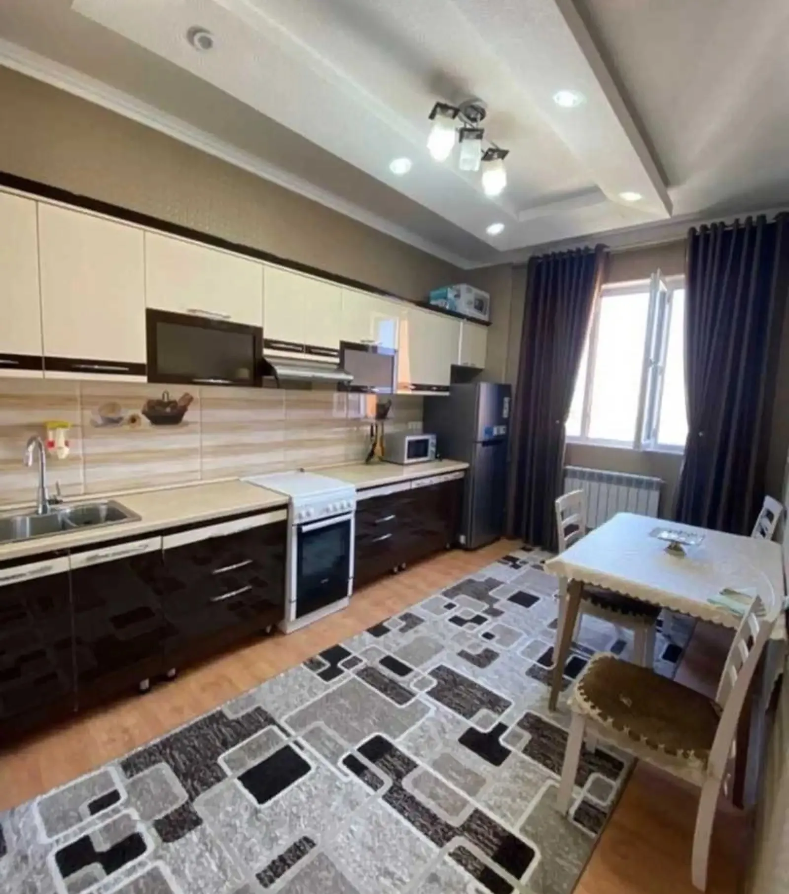 3-комн. квартира, 11 этаж, 80м², И.Сомони
