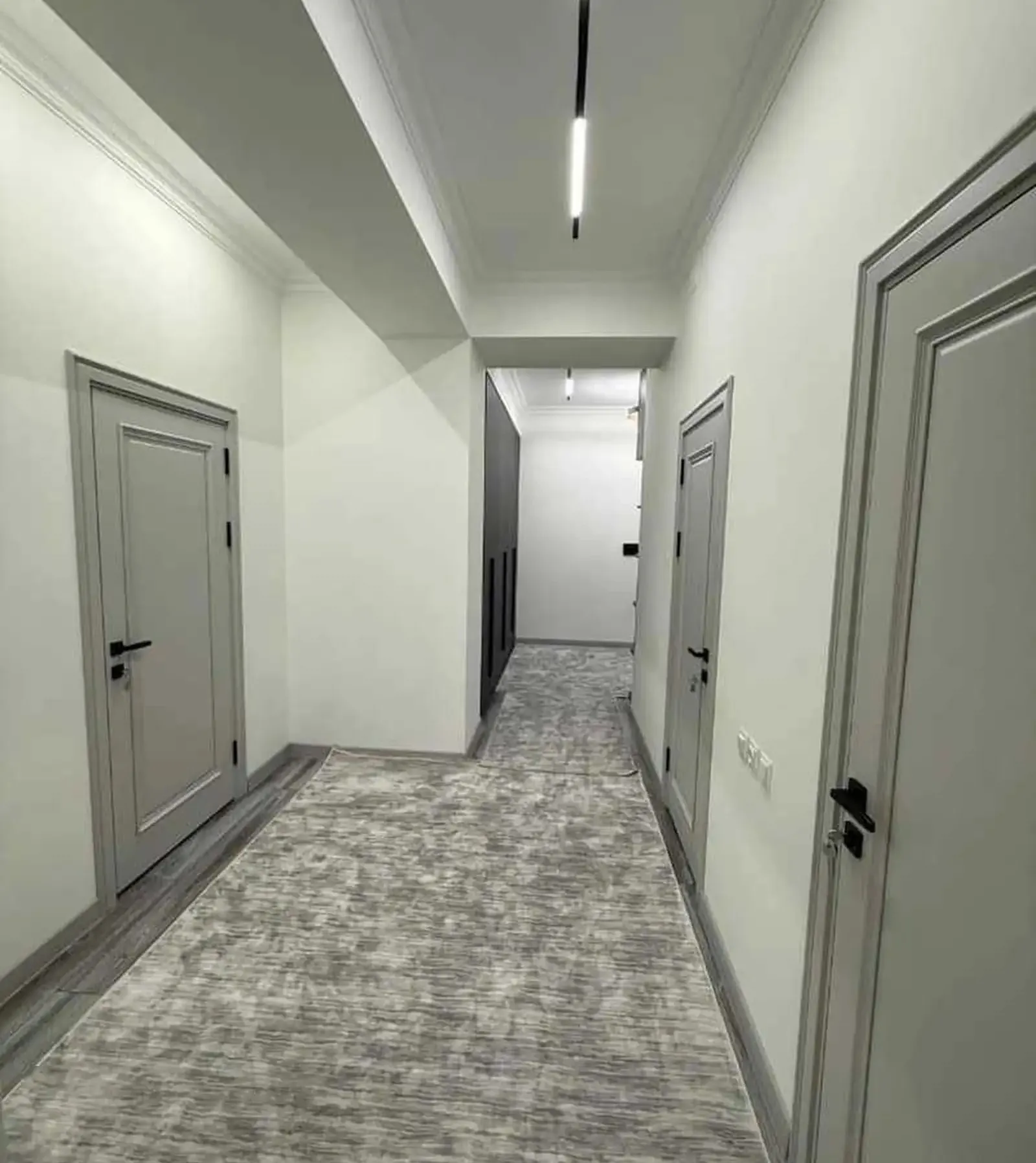2-комн. квартира, 15 этаж, 95м², 82 мкр