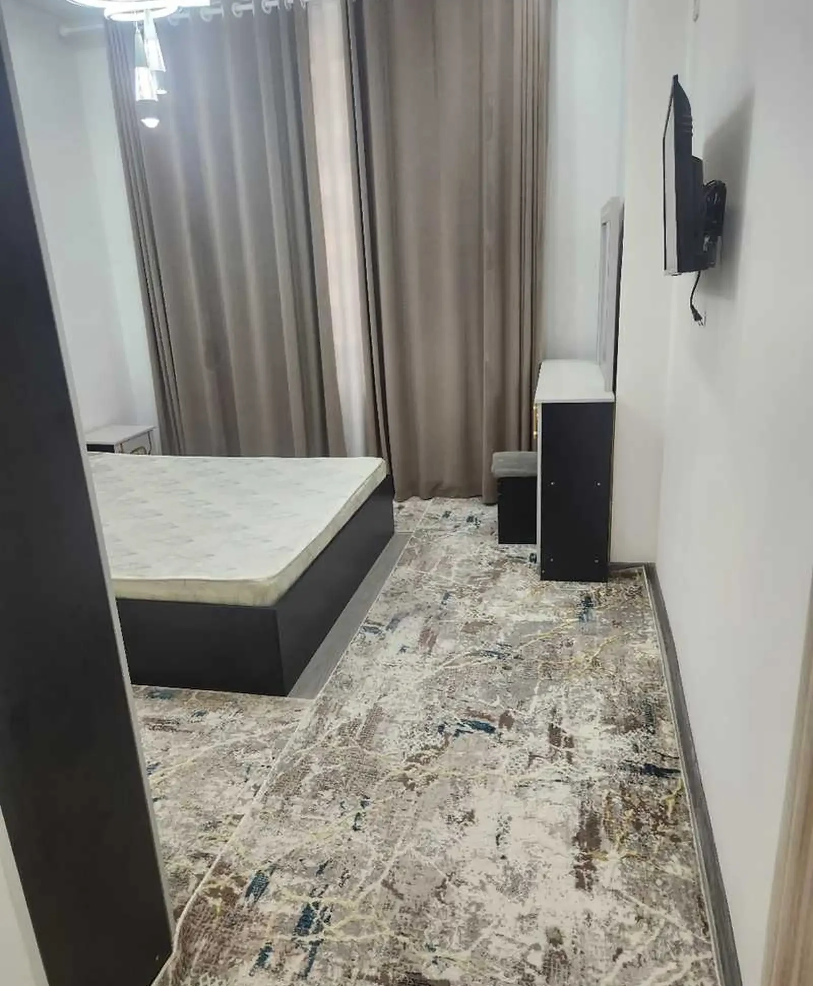 3-комн. квартира, 8 этаж, 80м², Шохмансур