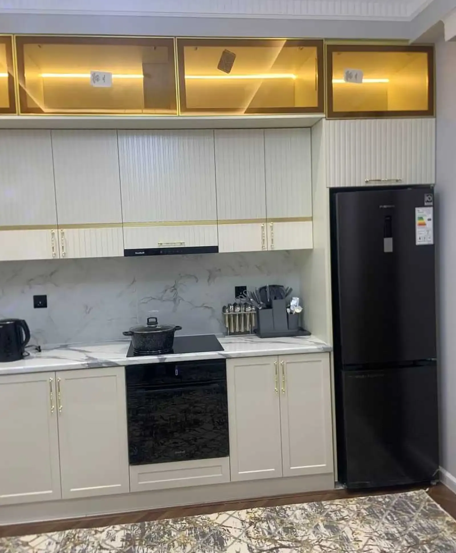 2-комн. квартира, 8 этаж, 101м², Овир