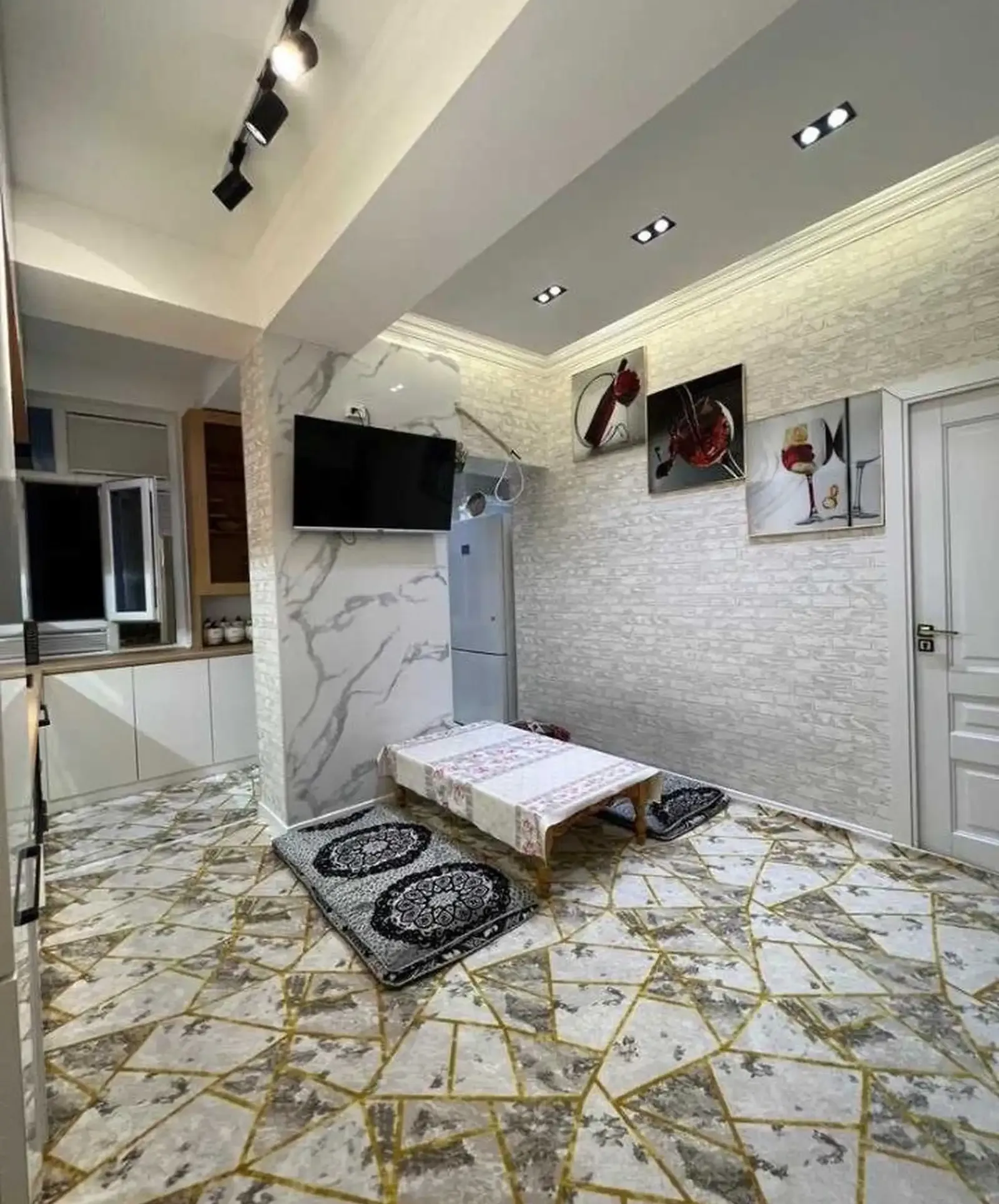 4-комн. квартира, 6 этаж, 120 м², Фирдавси