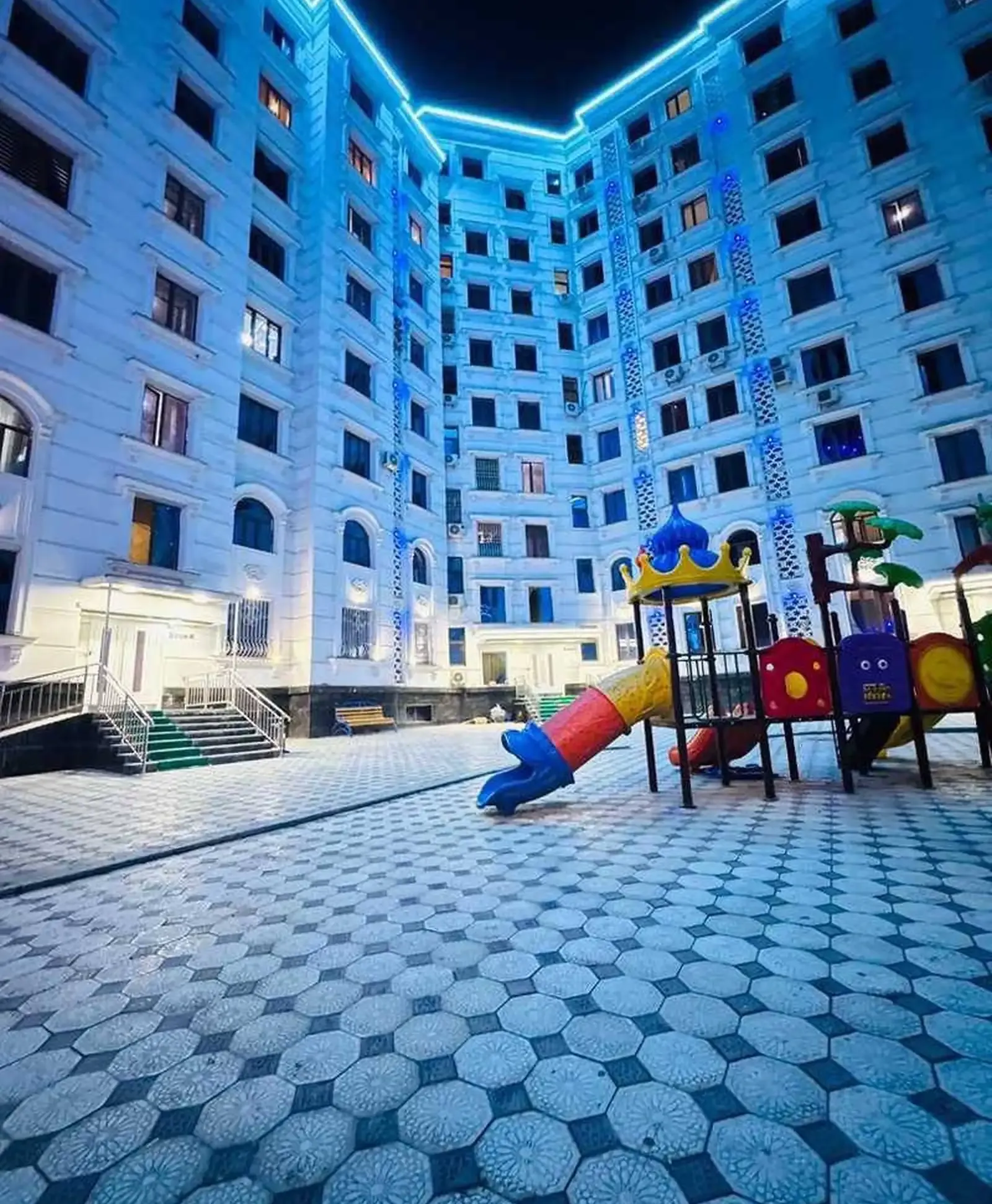 2-комн. квартира, 2 этаж, 53 м², И Сомони