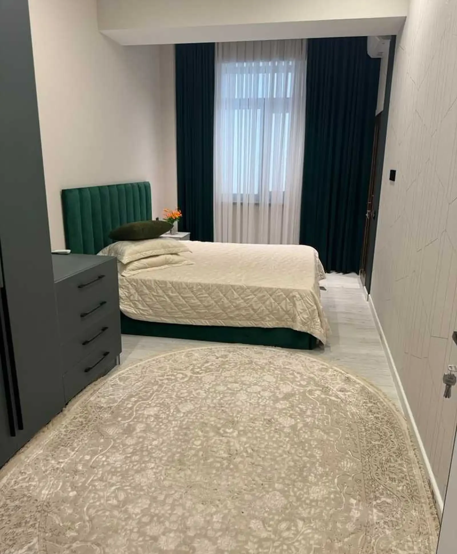 3-комн. квартира, 16 этаж, 90м², Шохмансур танка