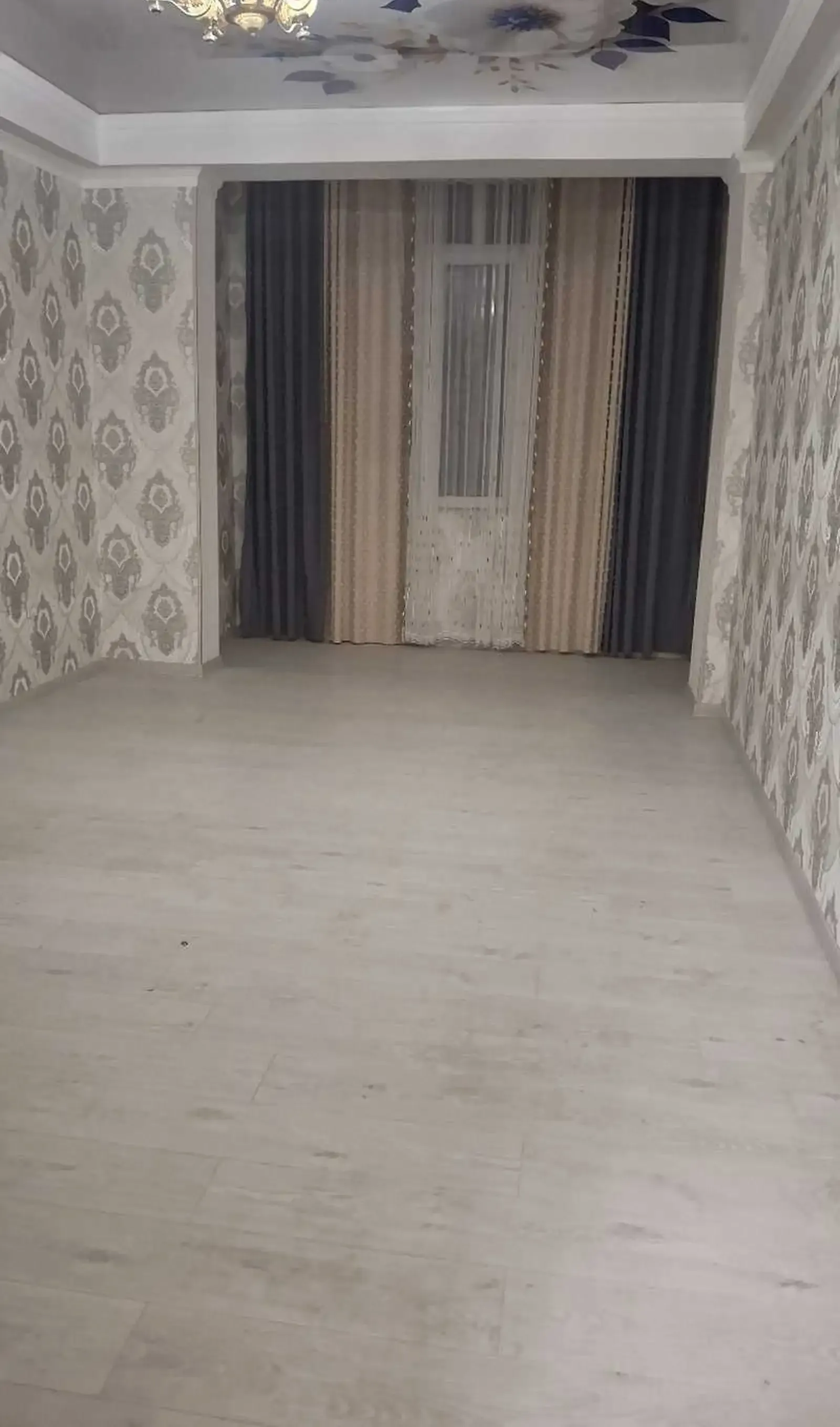 3-комн. квартира, 4 этаж, 100м², Фирдавси 64-мкр ру ба руи Бозори Корвон