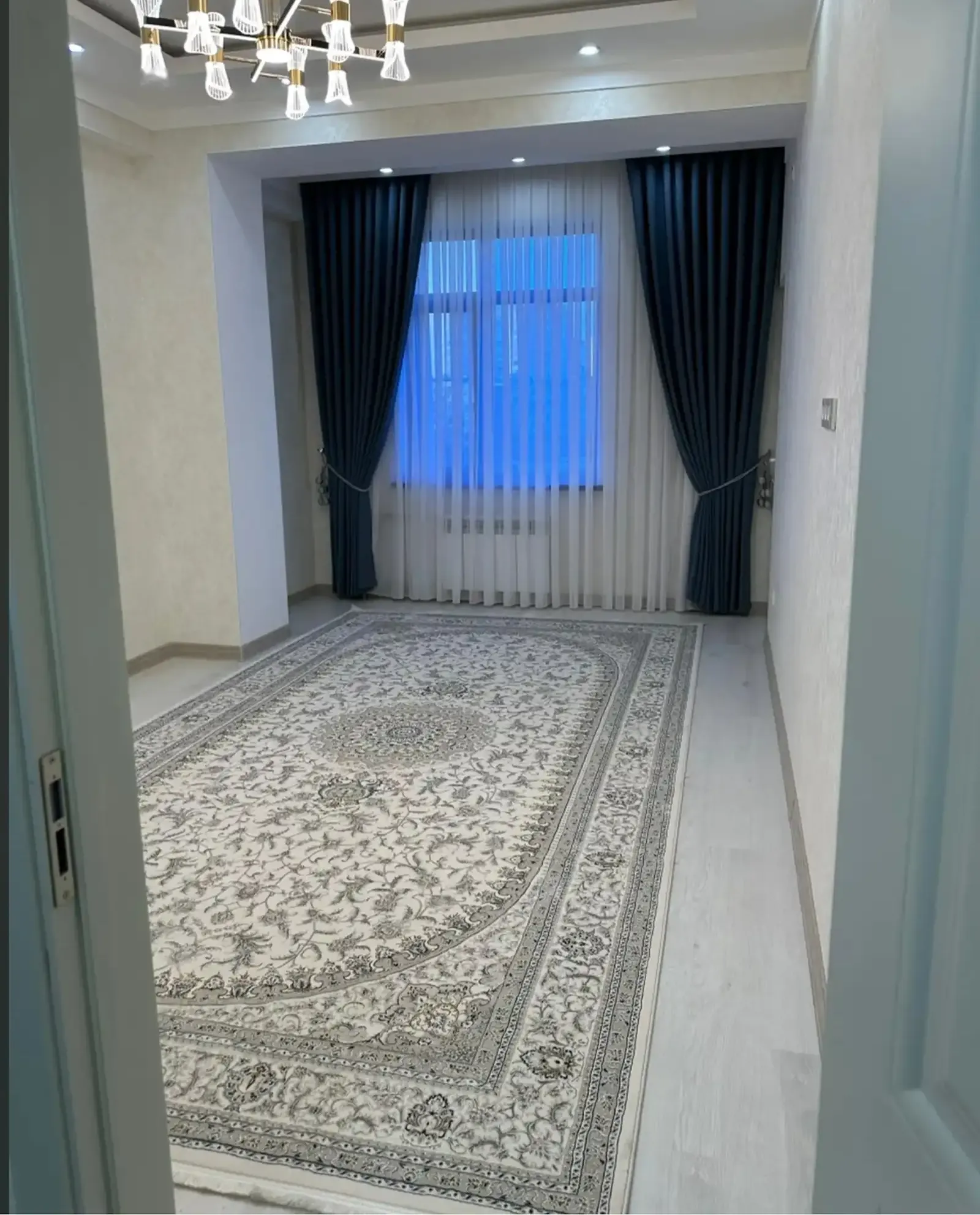 2-комн. квартира, 3 этаж, 65м², фирдавси
