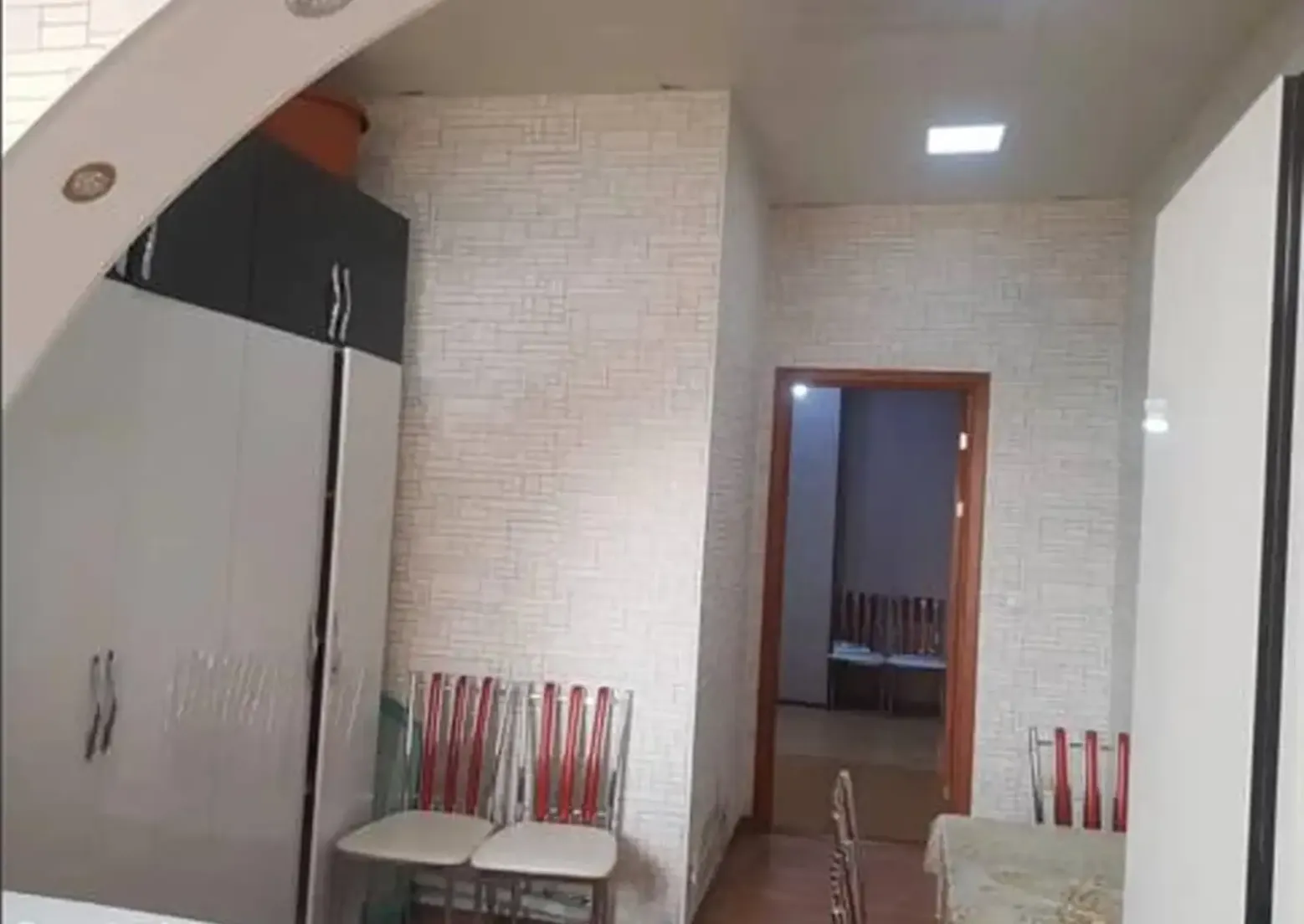 3-комн. квартира, 5 этаж, 102м², Сино