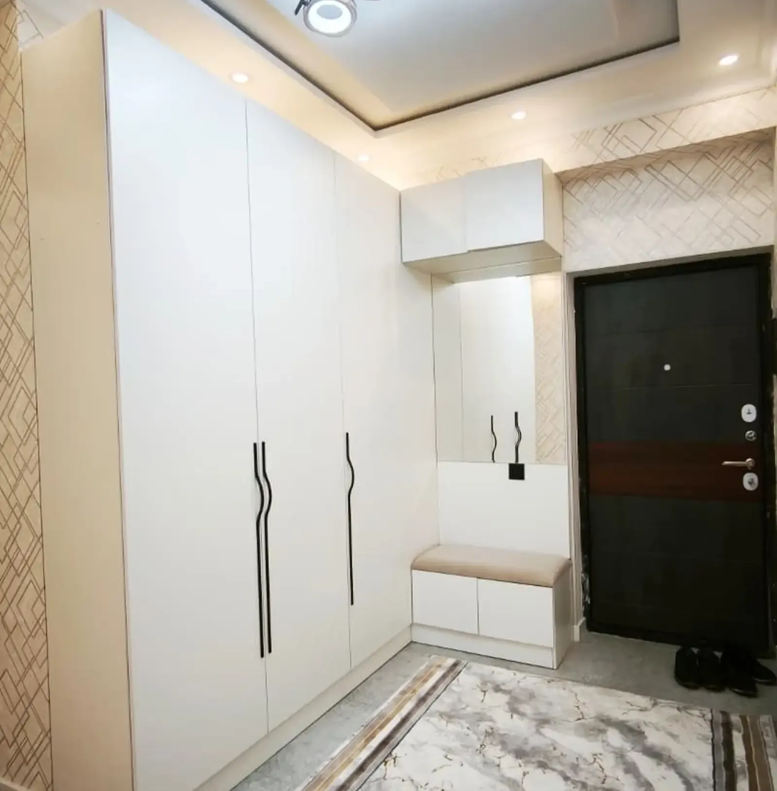 2-комн. квартира, 14 этаж, 96 м², Ҳукумати Шохмансур, на против ''Зирбак''